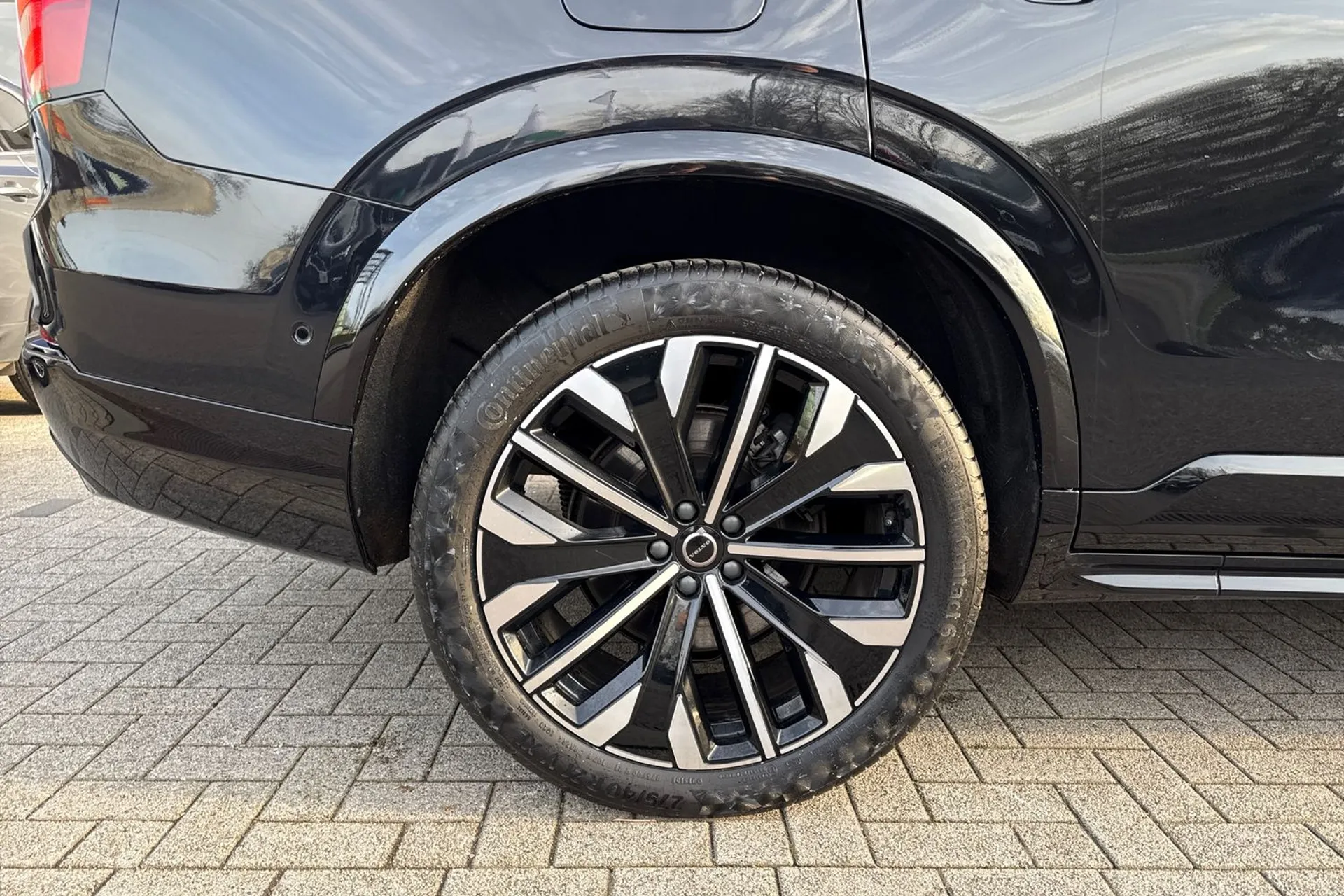 Volvo XC90 thumbnail image number 15