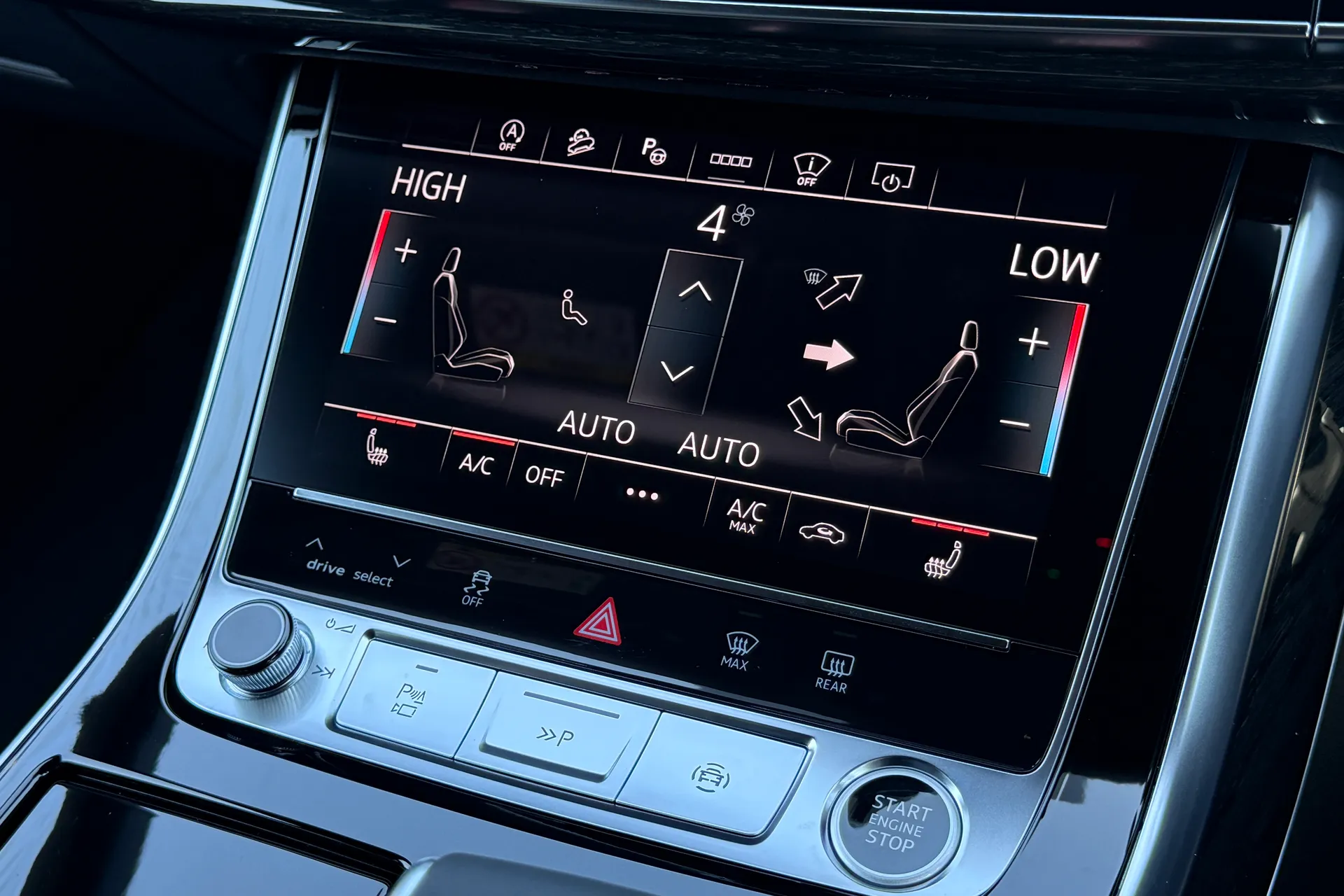 Audi Q8 thumbnail image number 15
