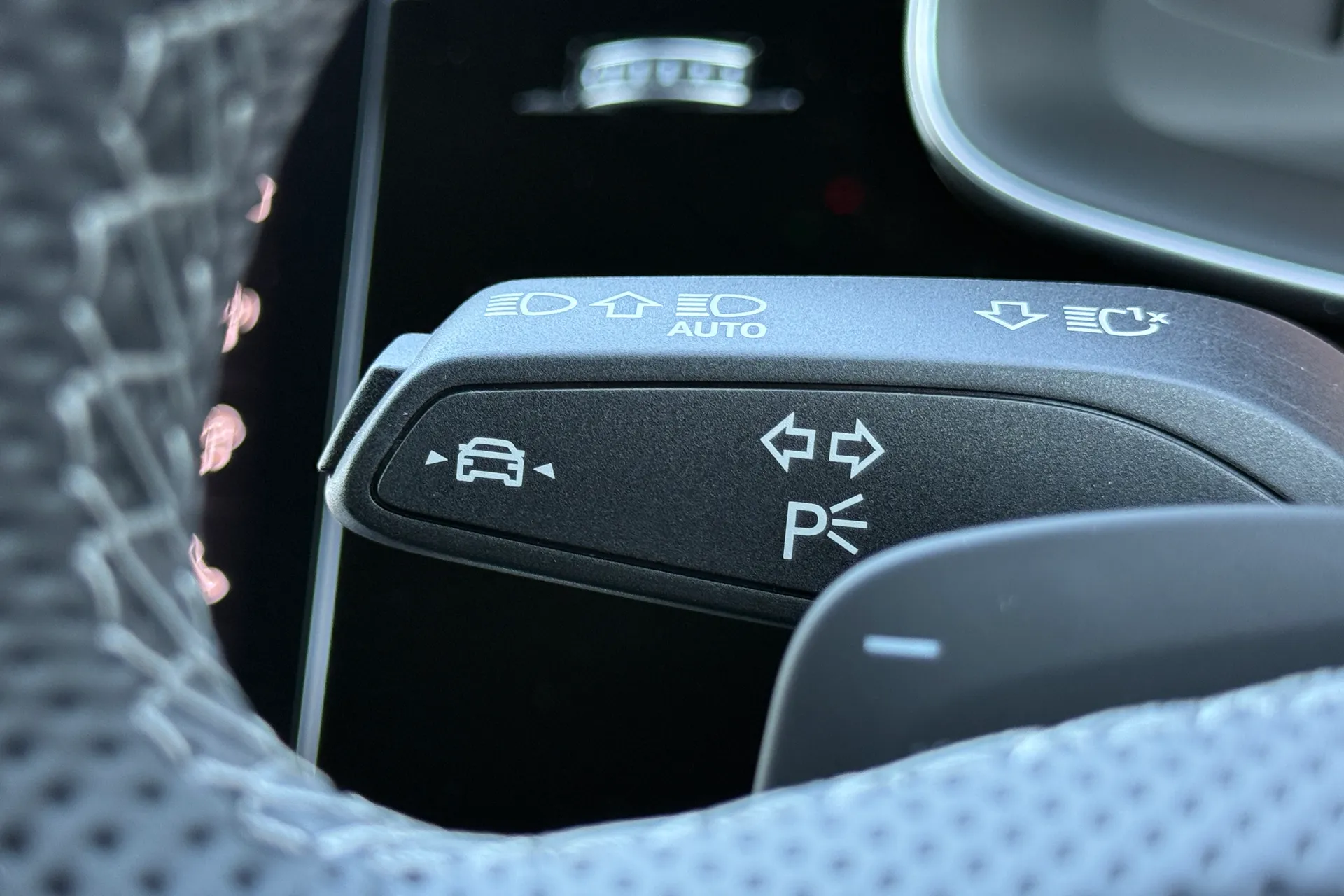 Audi Q8 thumbnail image number 21