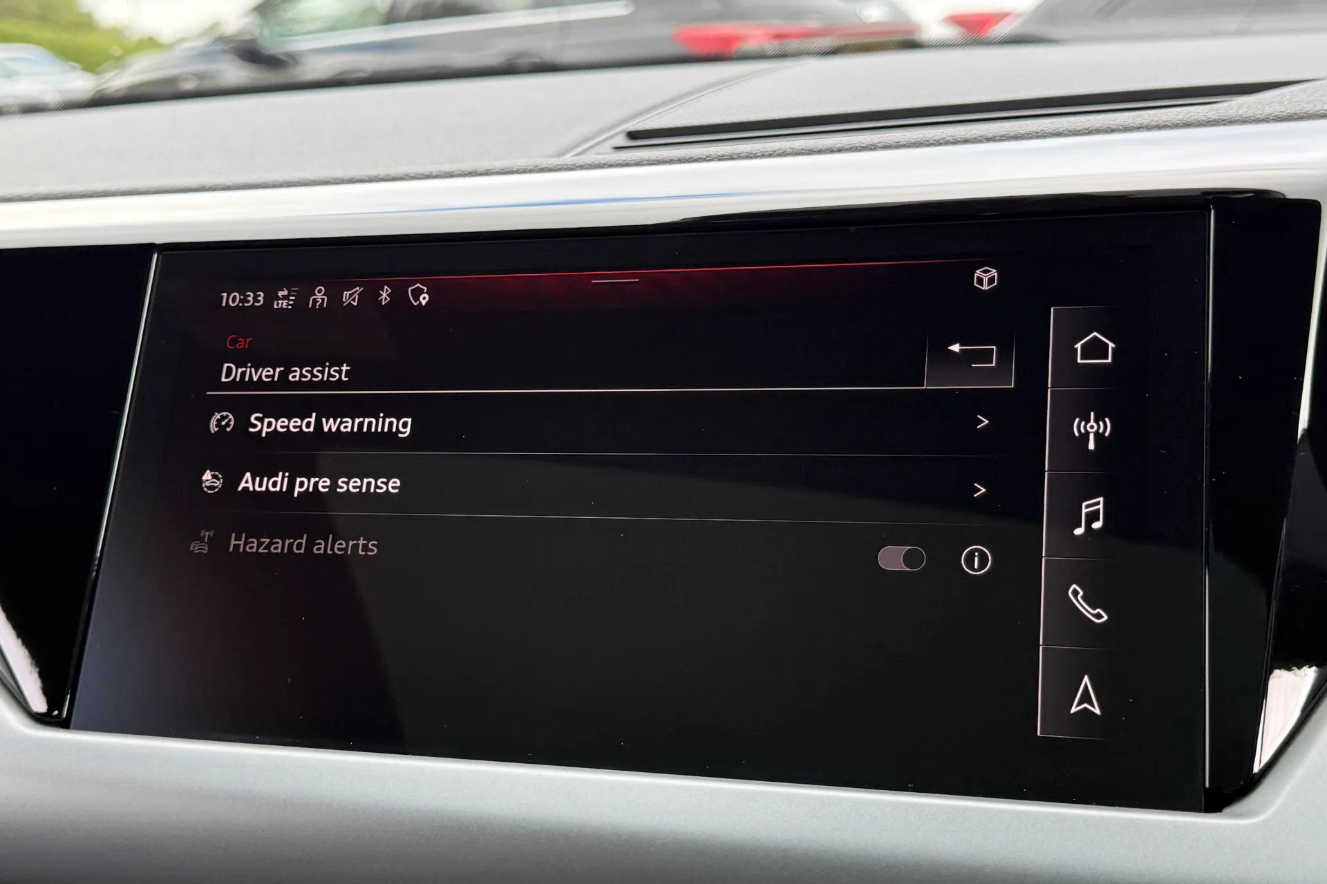Audi e-tron GT thumbnail image number 13