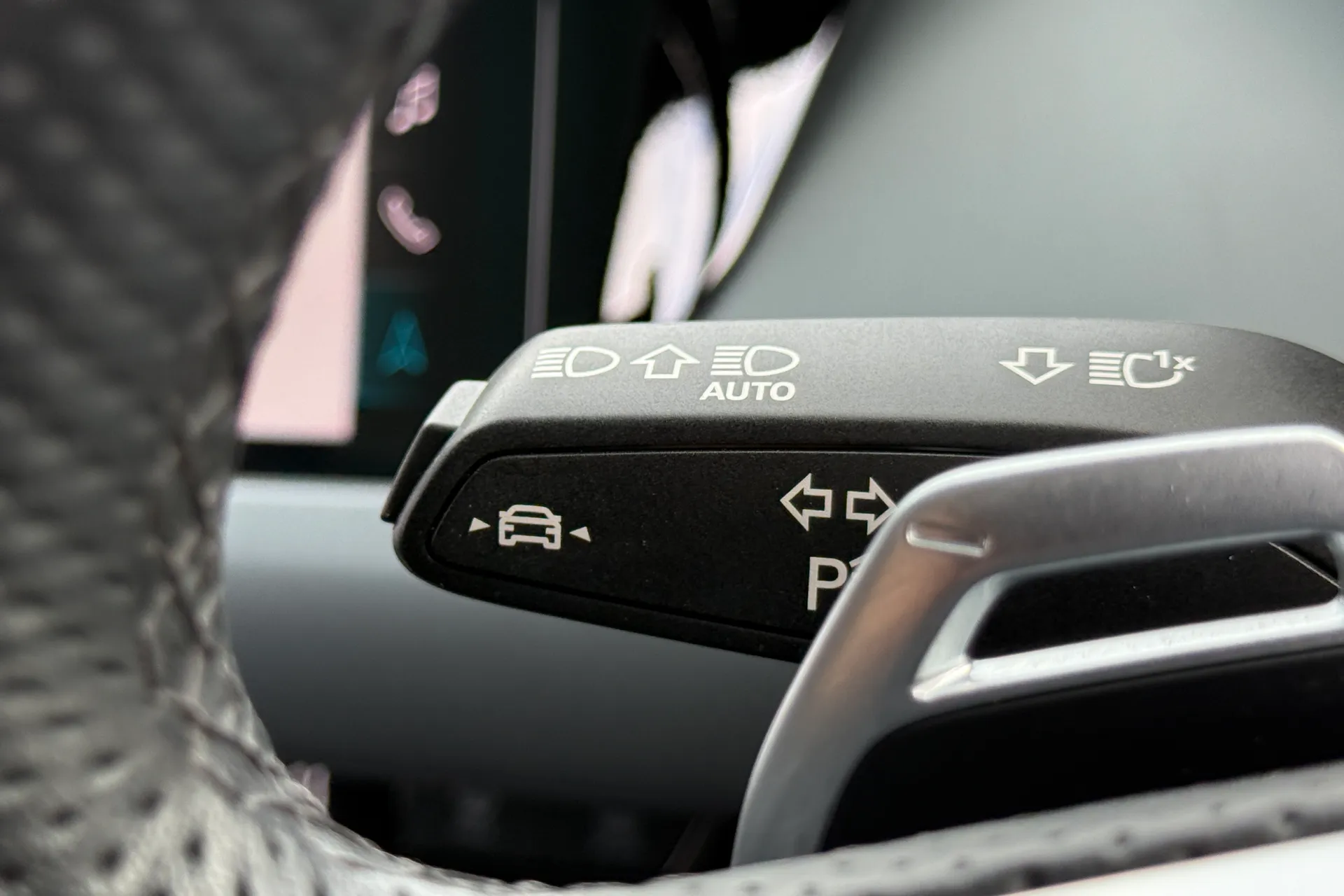 Audi e-tron GT thumbnail image number 21