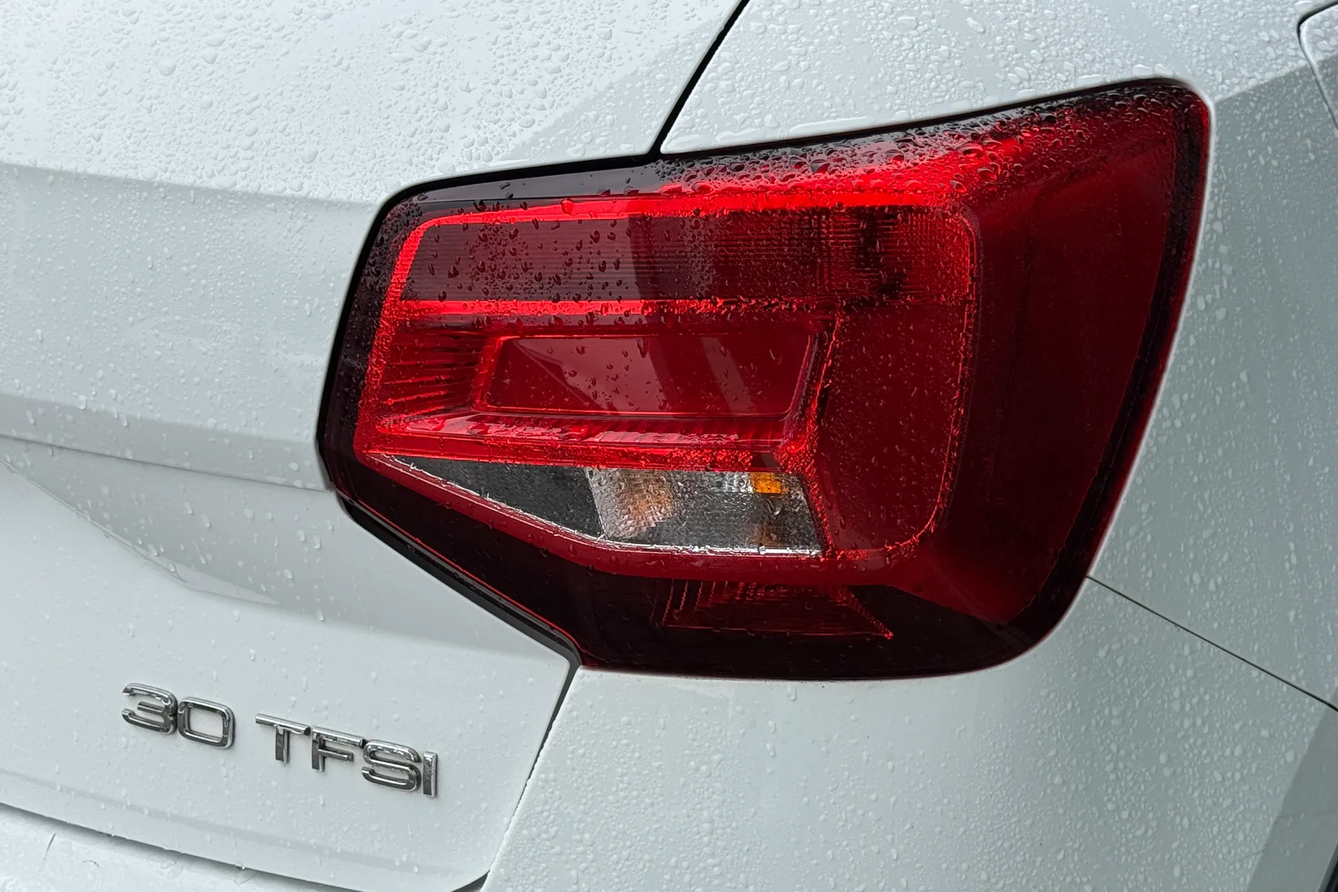 Audi Q2 thumbnail image number 42