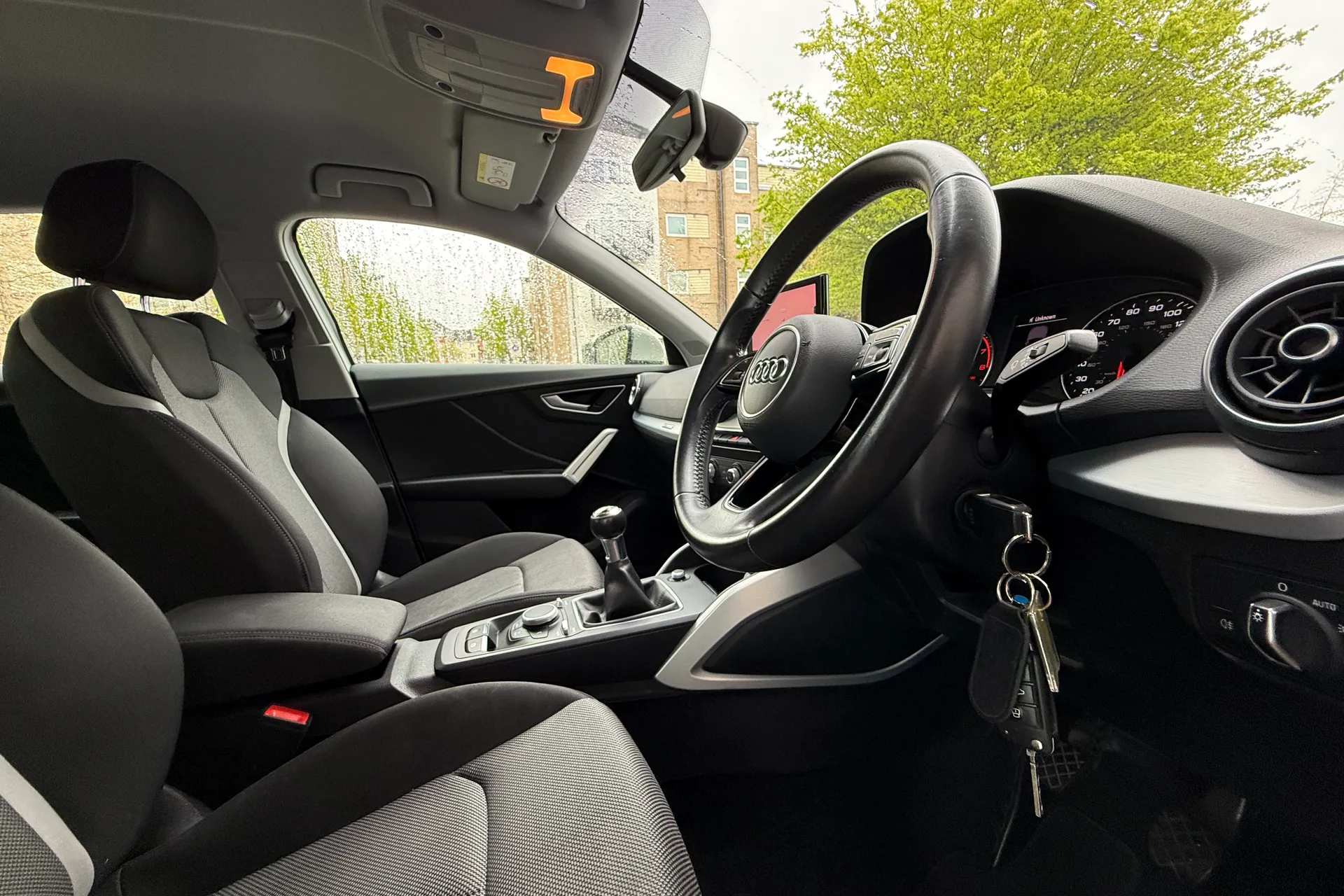 Audi Q2 thumbnail image number 8