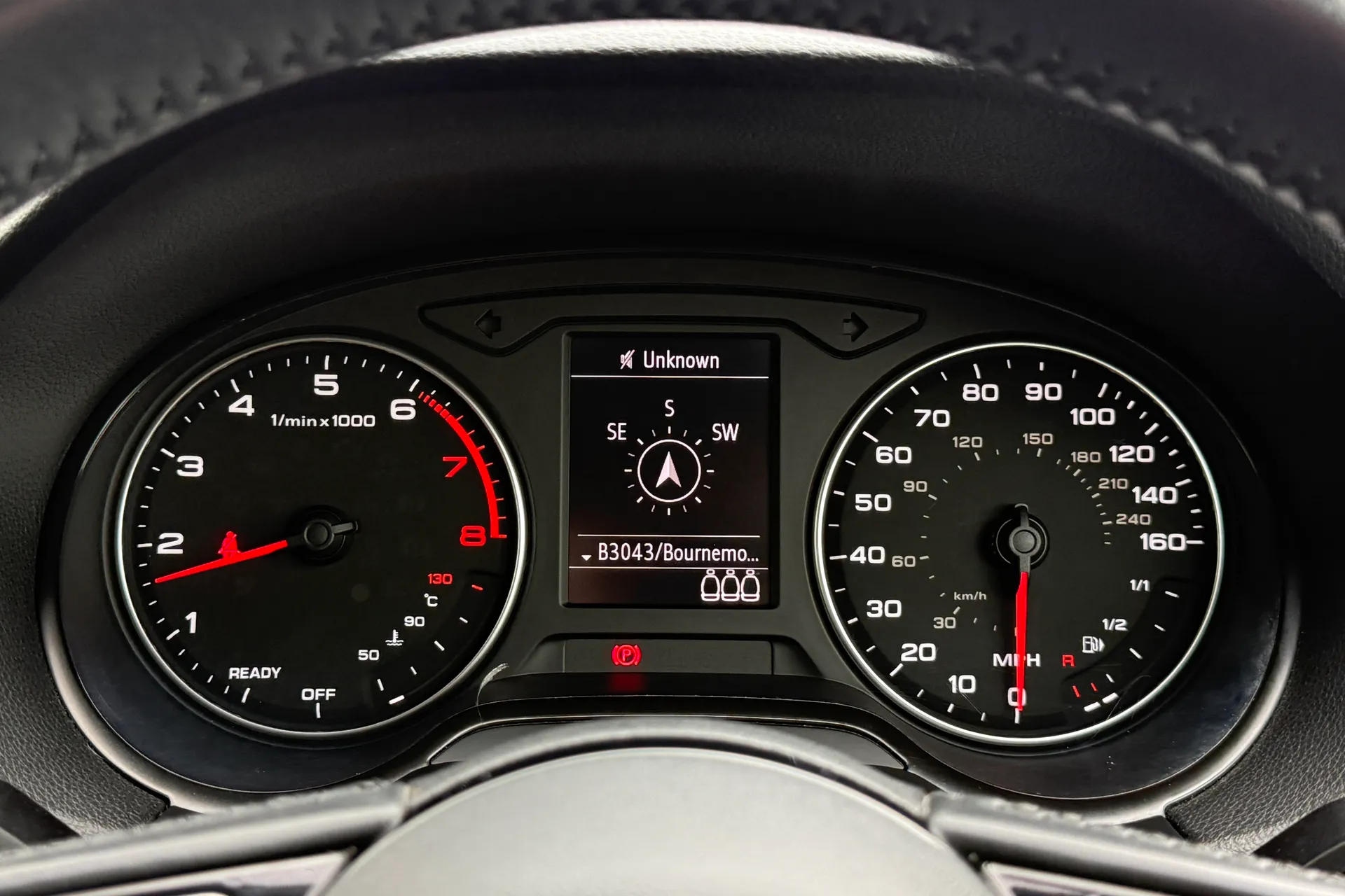 Audi Q2 thumbnail image number 11