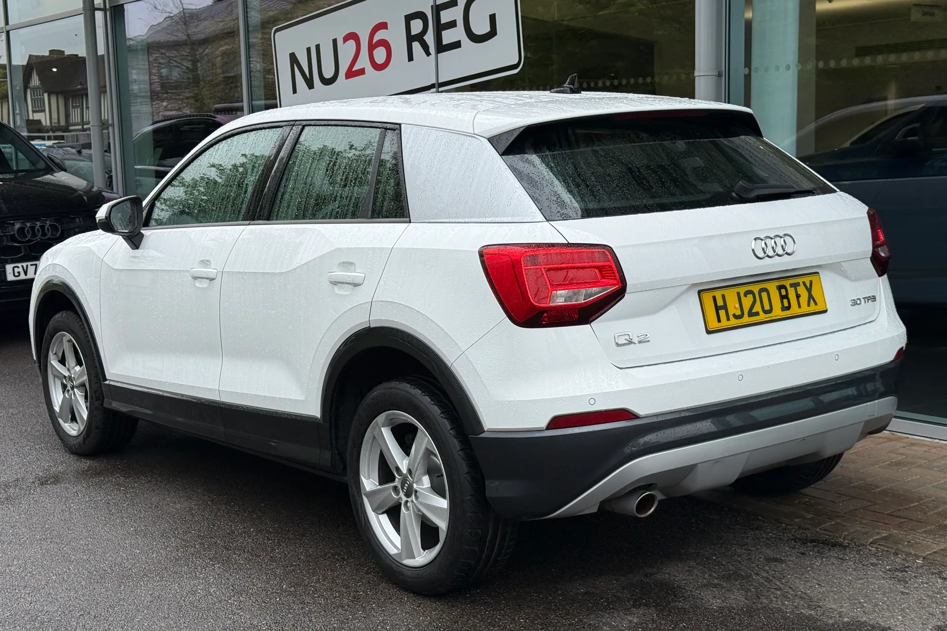 Audi Q2 thumbnail image number 6