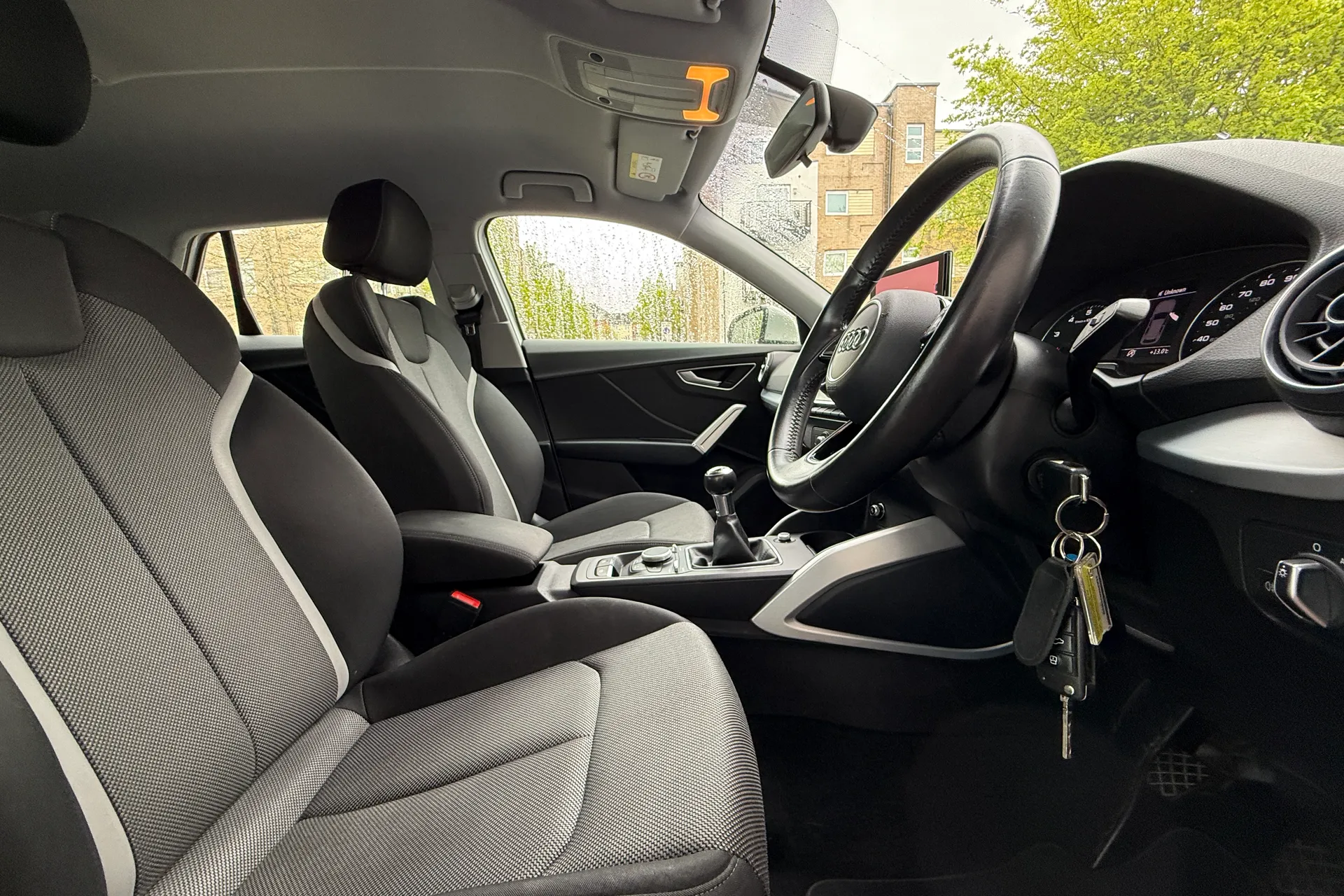 Audi Q2 thumbnail image number 31