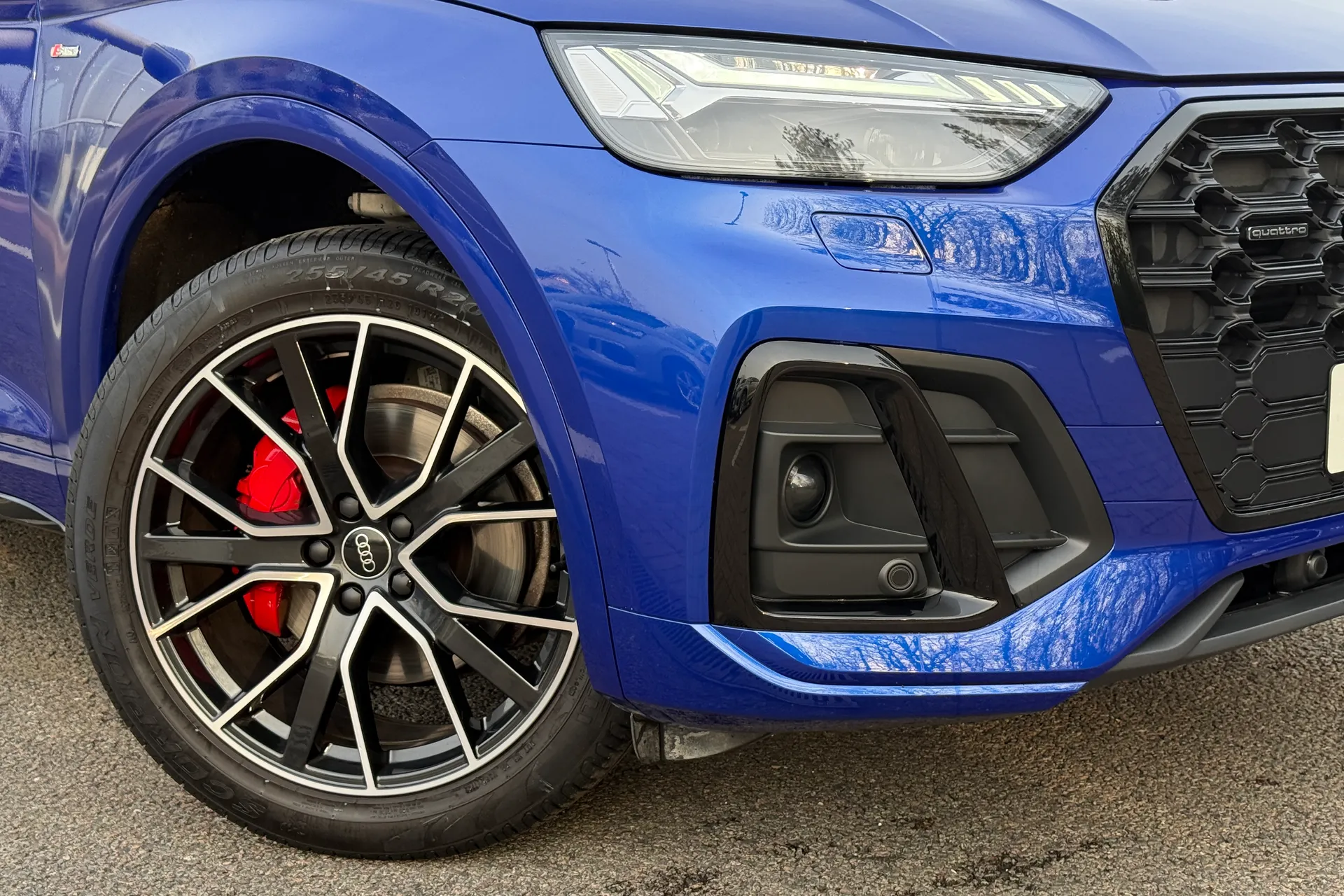 Audi Q5 thumbnail image number 6