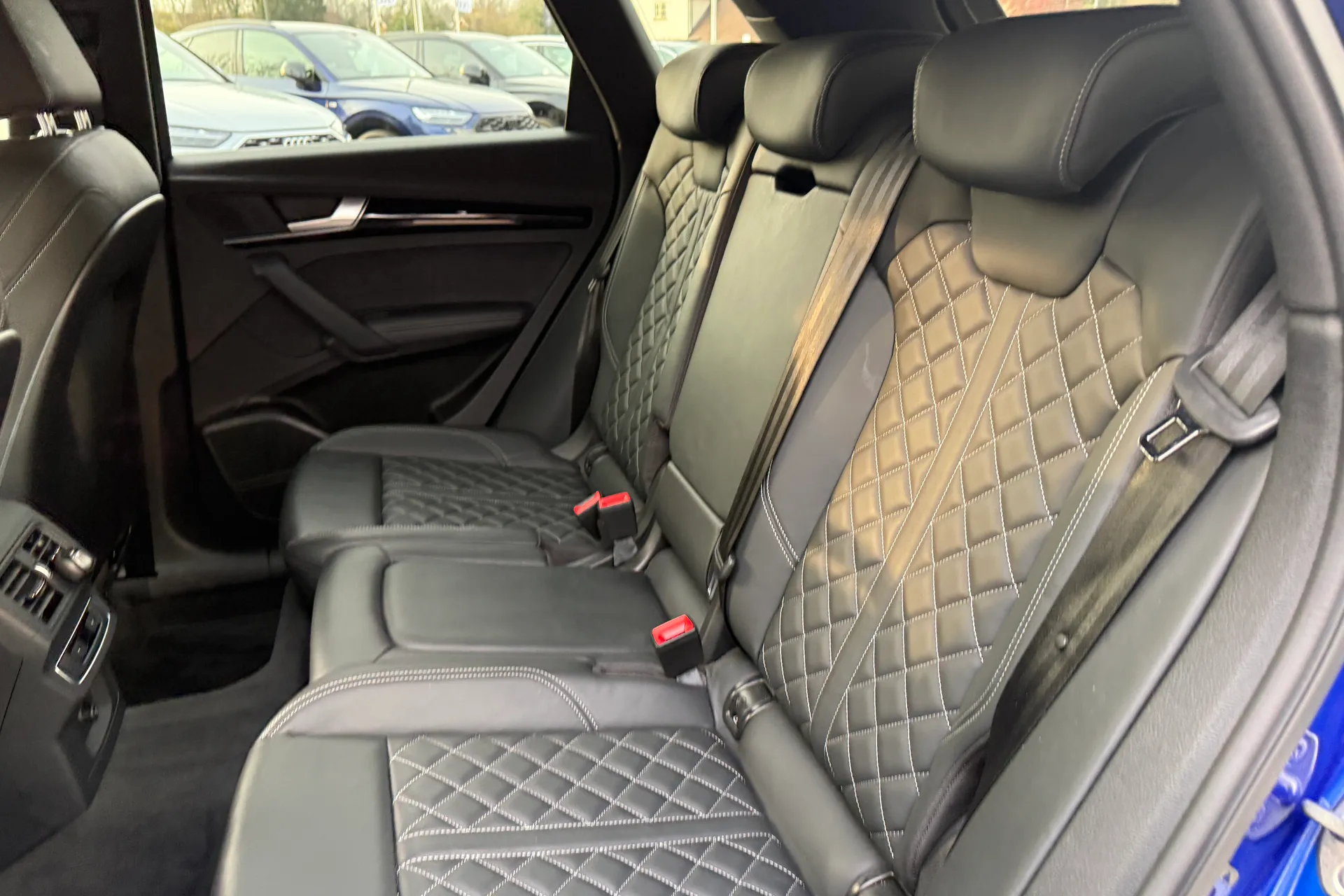 Audi Q5 thumbnail image number 47