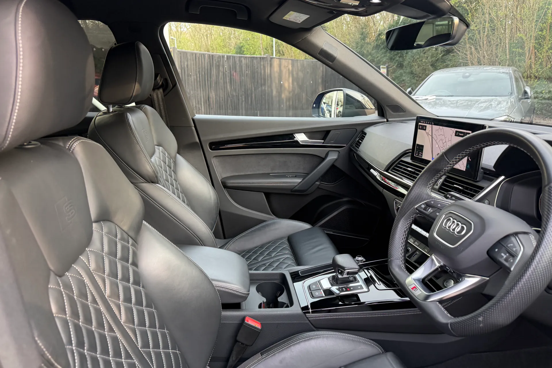 Audi Q5 thumbnail image number 26