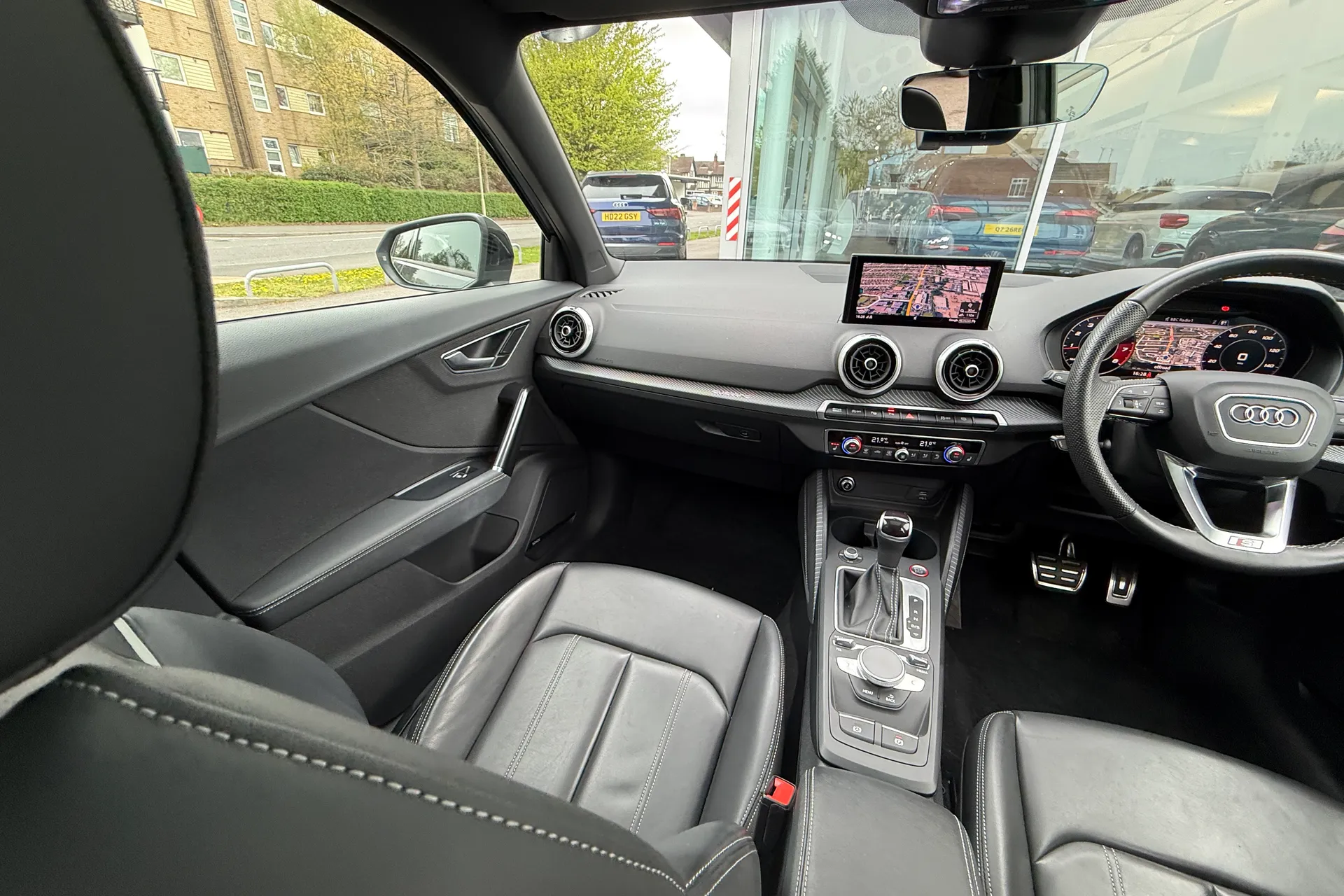 Audi Q2 thumbnail image number 46