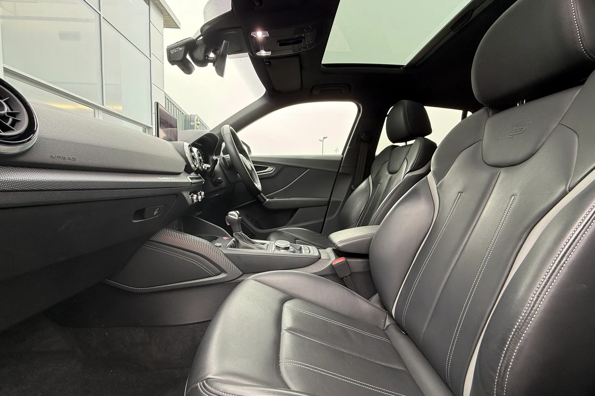 Audi Q2 thumbnail image number 49