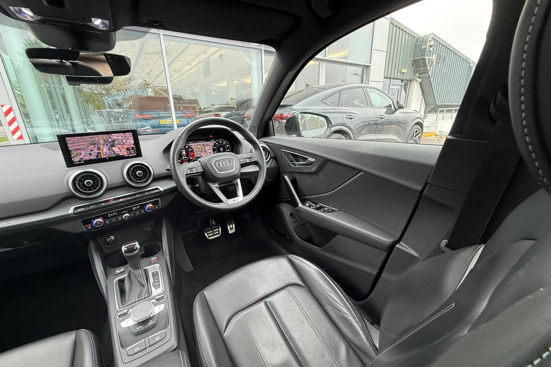 Audi Q2 thumbnail image number 45