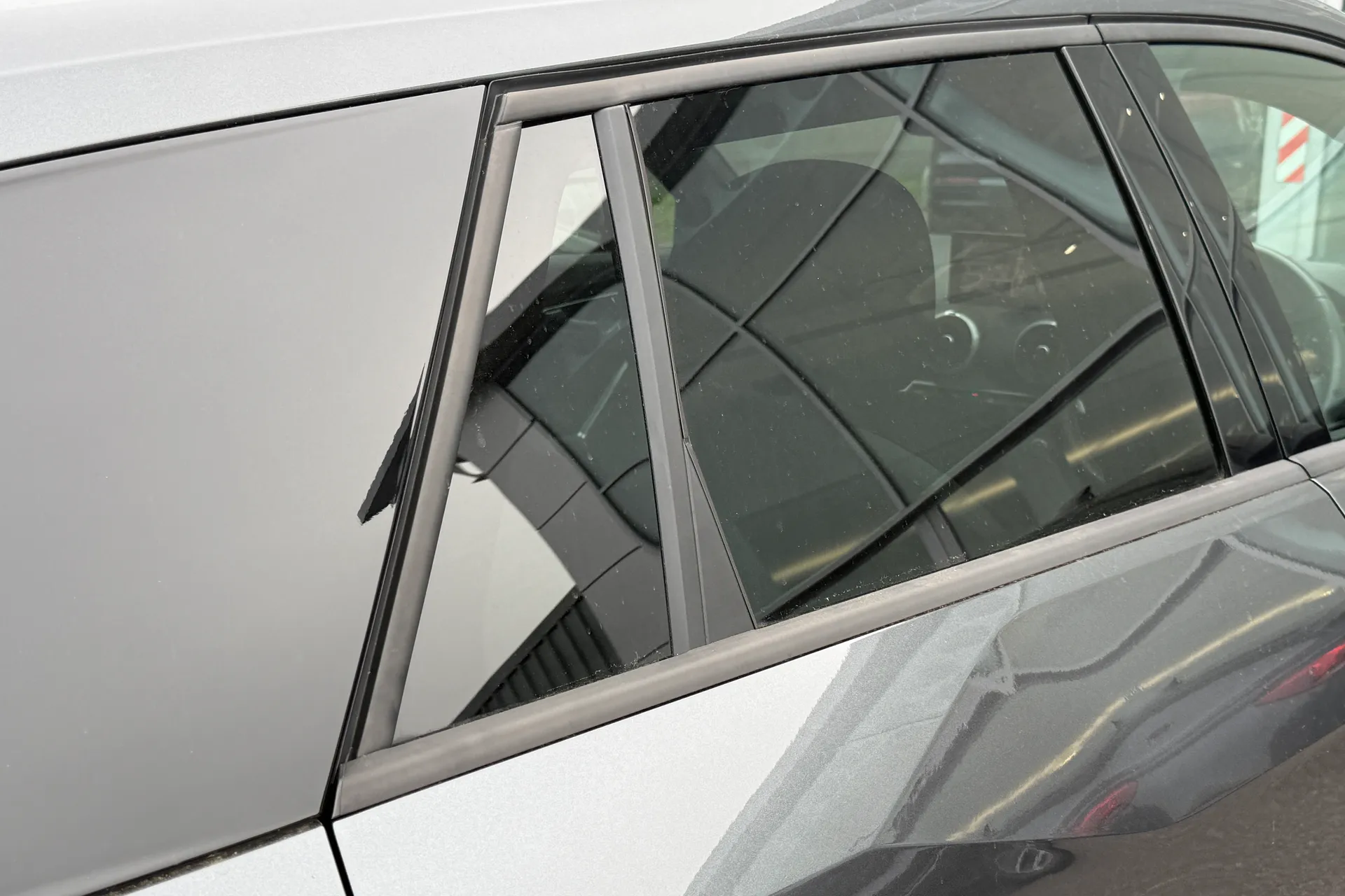 Audi Q2 thumbnail image number 39