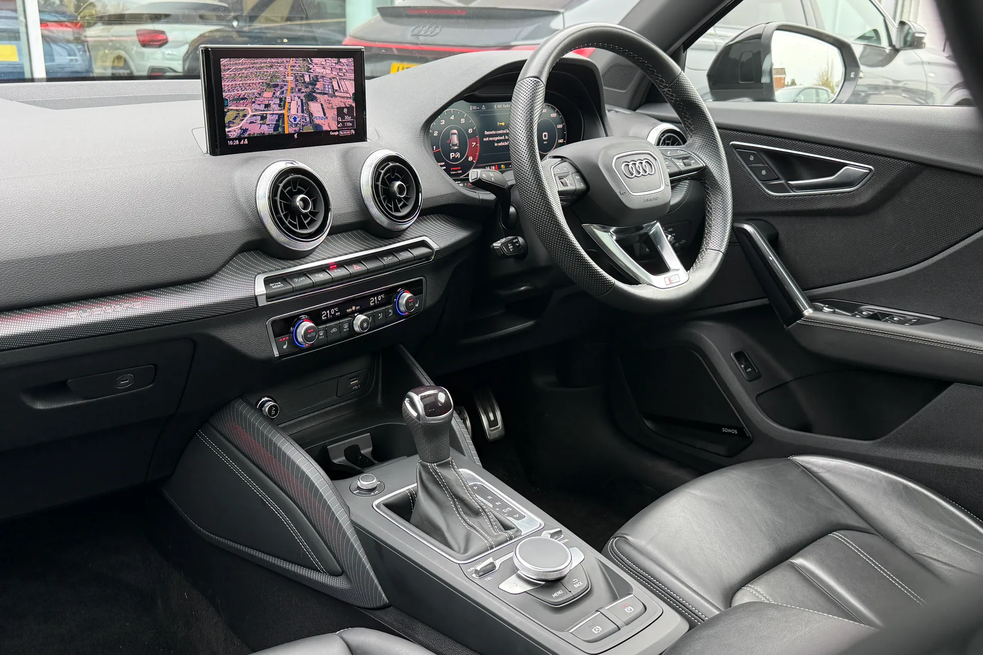 Audi Q2 thumbnail image number 48