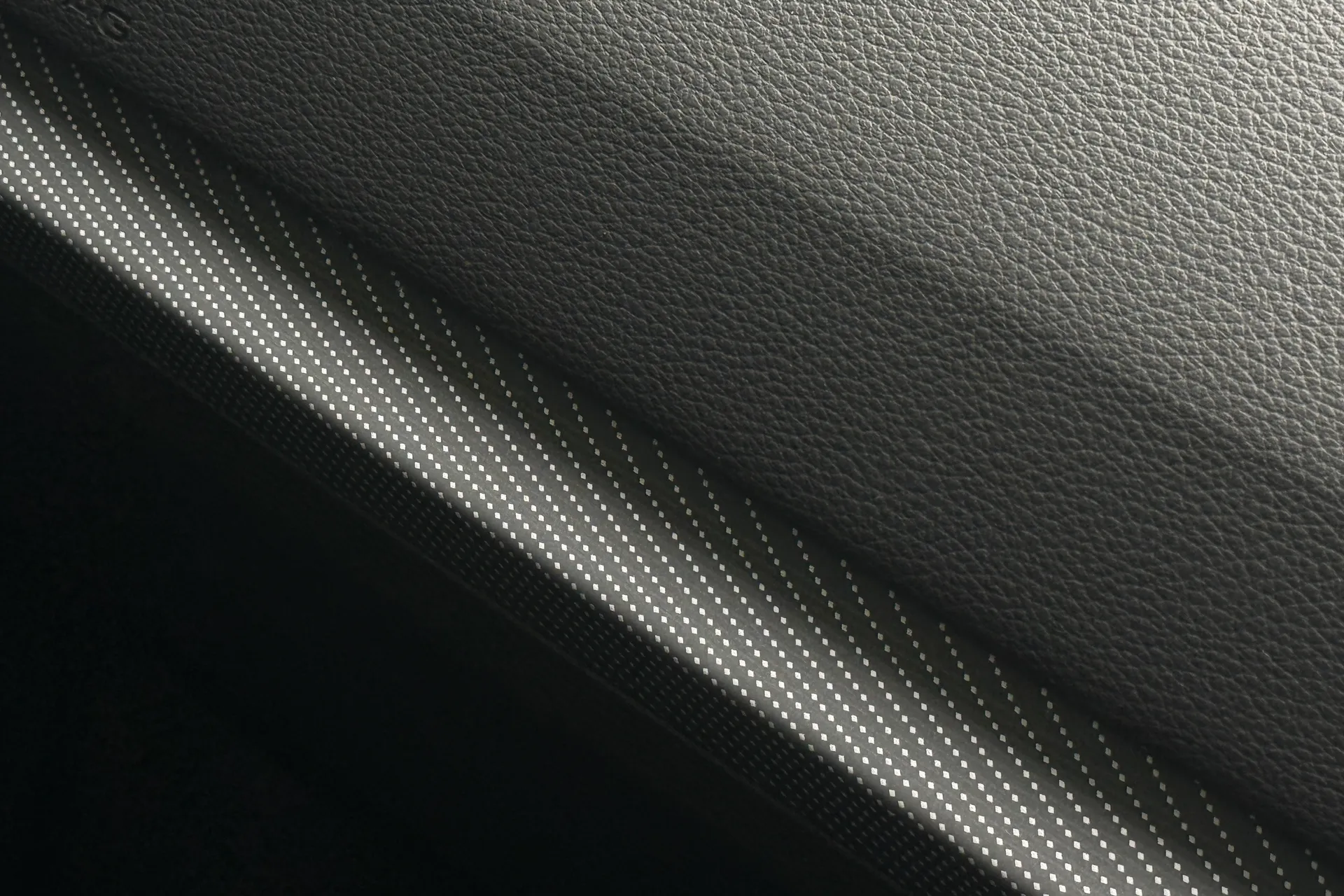 Audi Q2 thumbnail image number 65