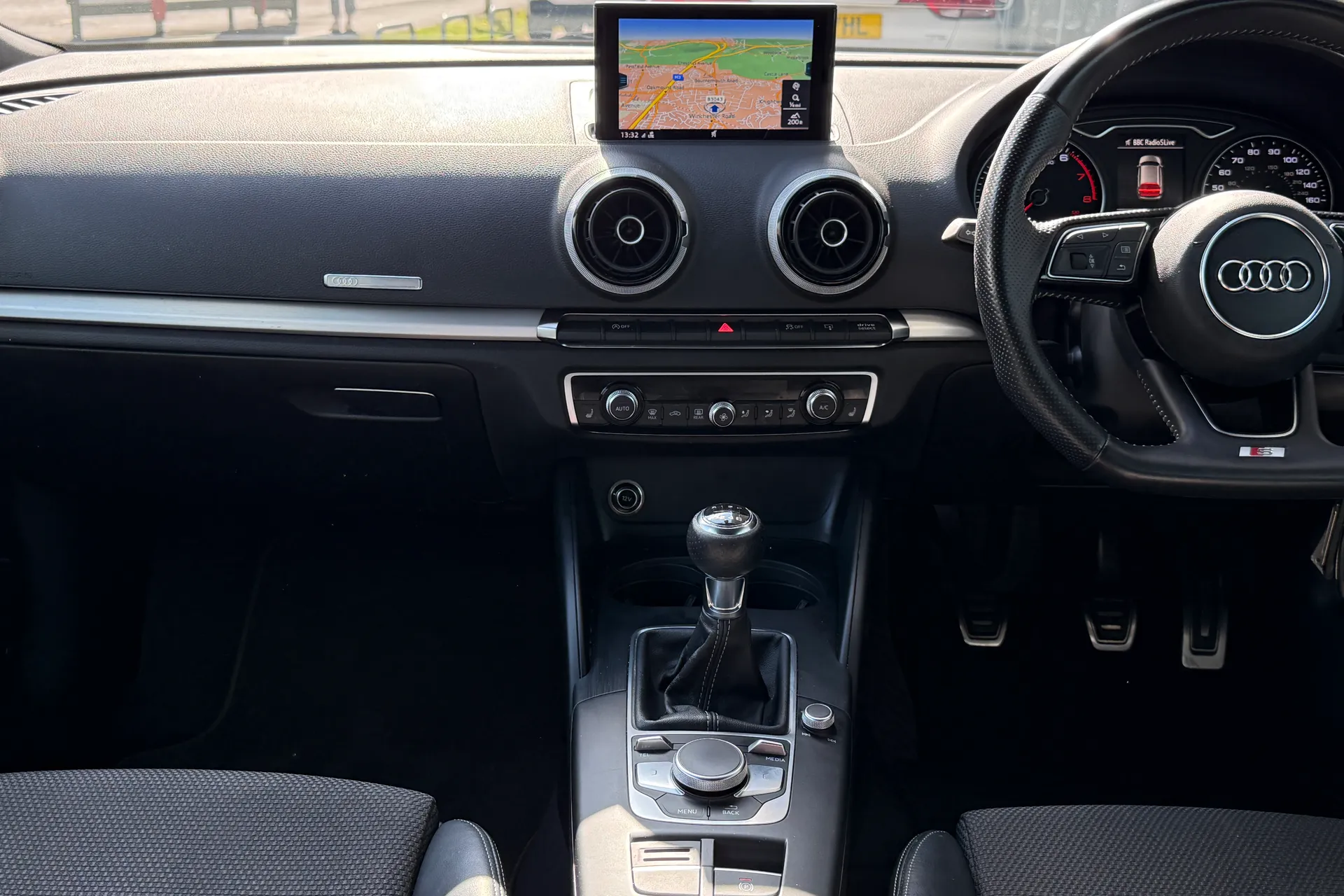Audi A3 thumbnail image number 34