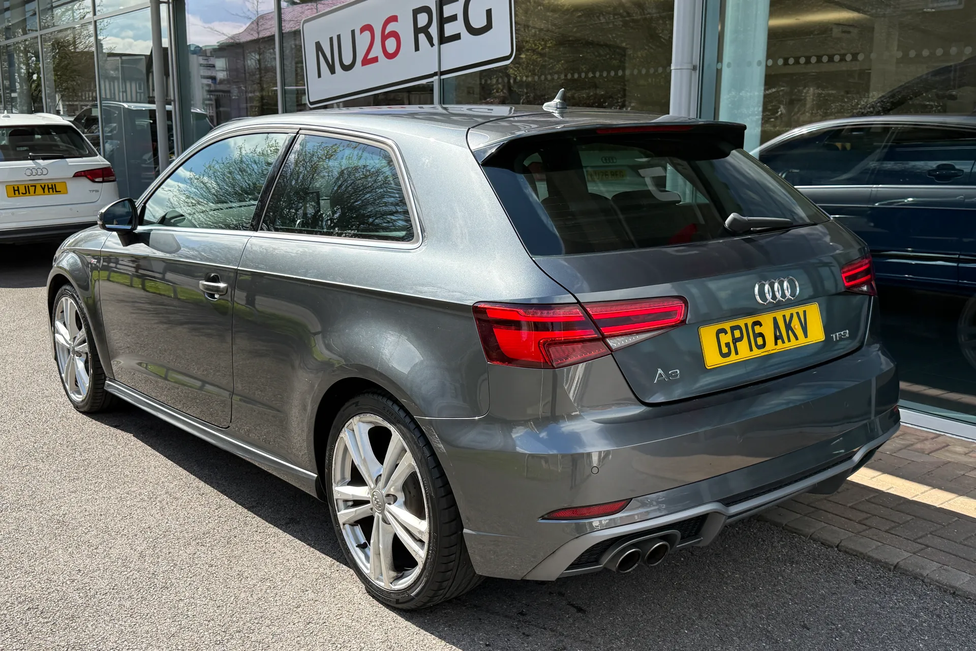 Audi A3 thumbnail image number 7