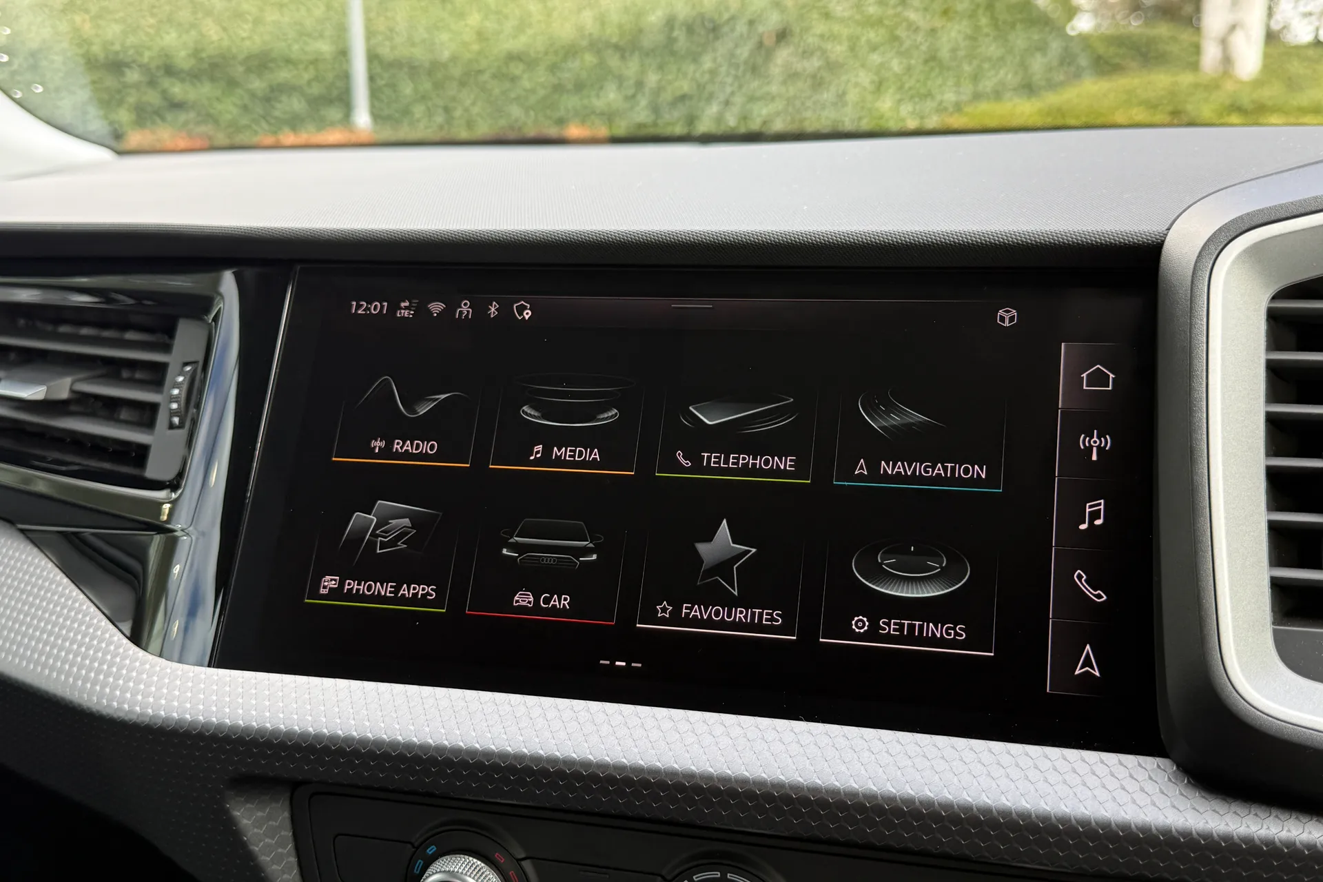 Audi A1 thumbnail image number 31