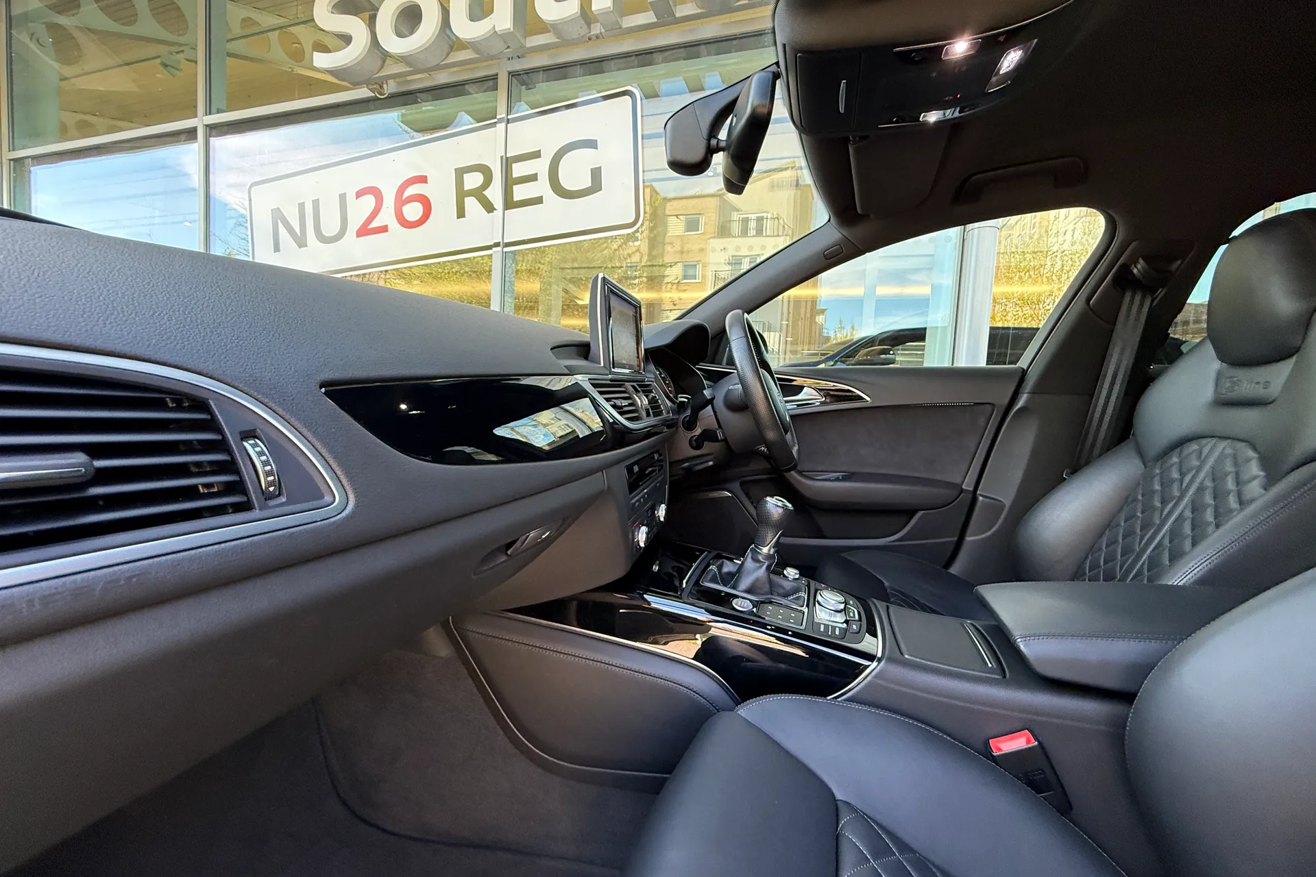 Audi A6 thumbnail image number 9