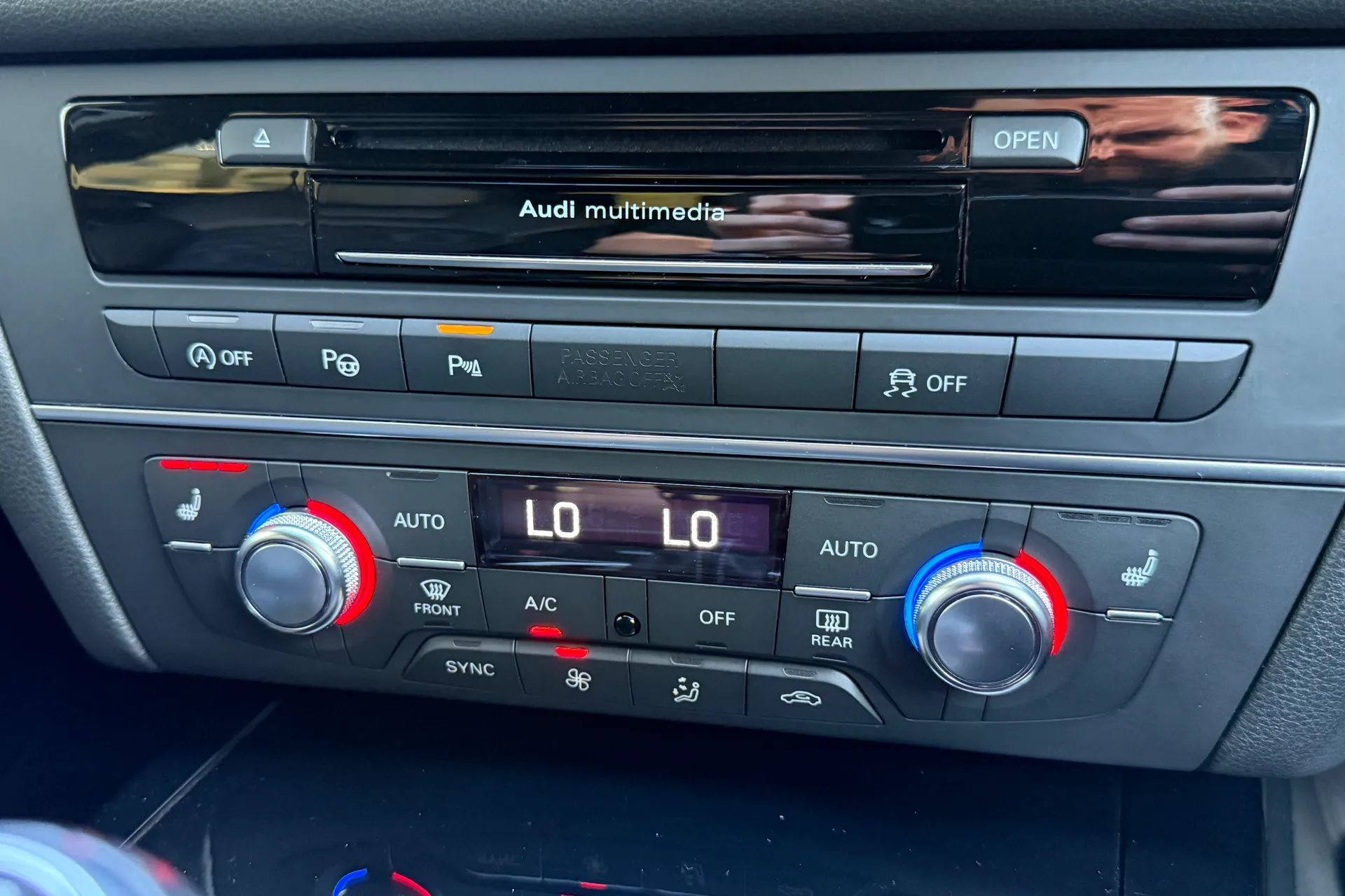 Audi A6 thumbnail image number 68