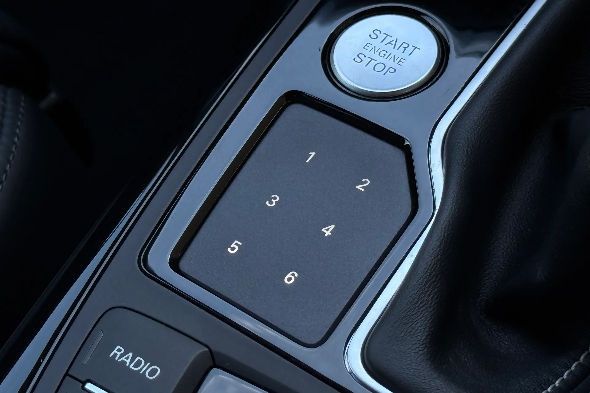 Audi A6 thumbnail image number 14