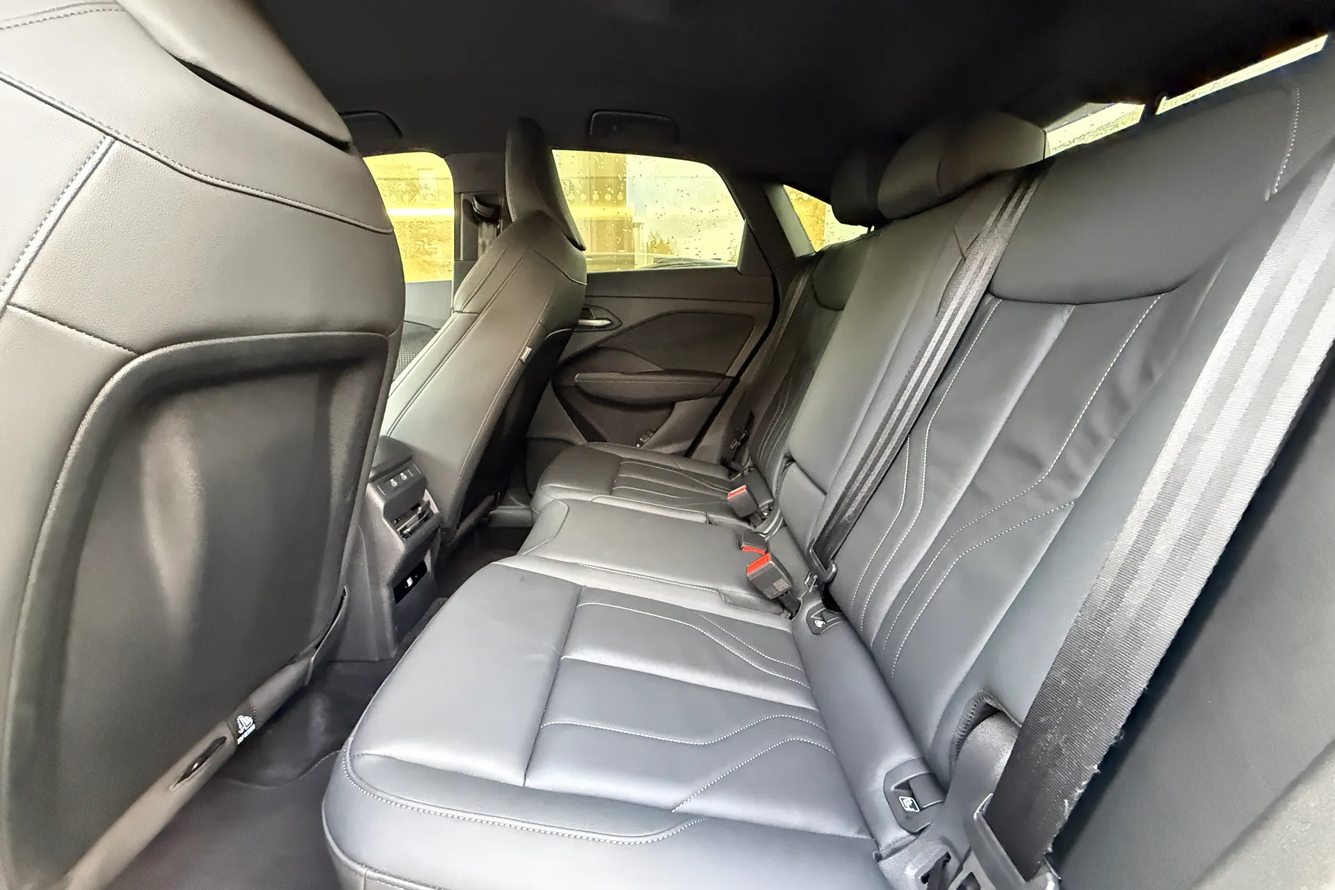 Audi Q3 thumbnail image number 41