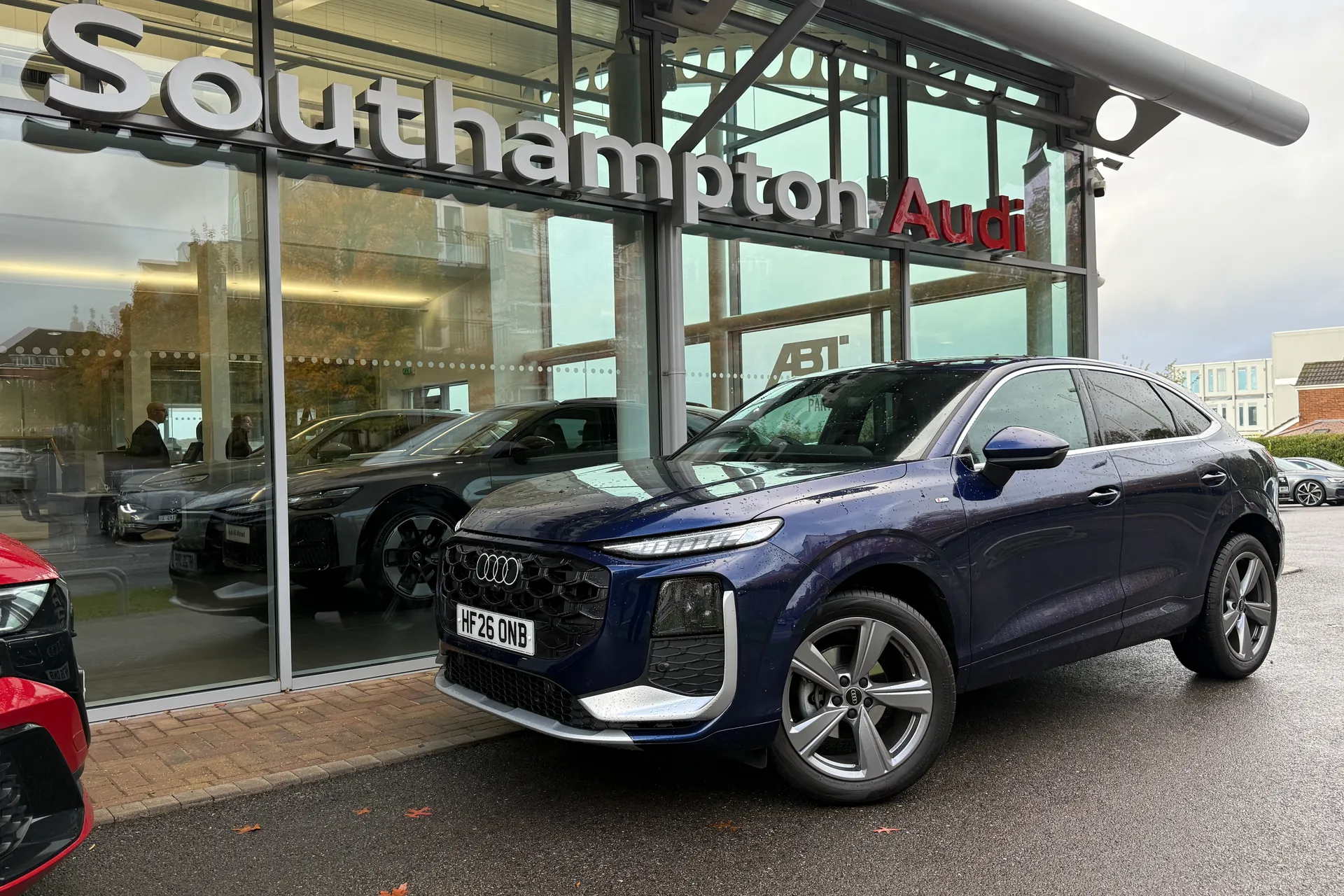 Audi Q3 thumbnail image number 48