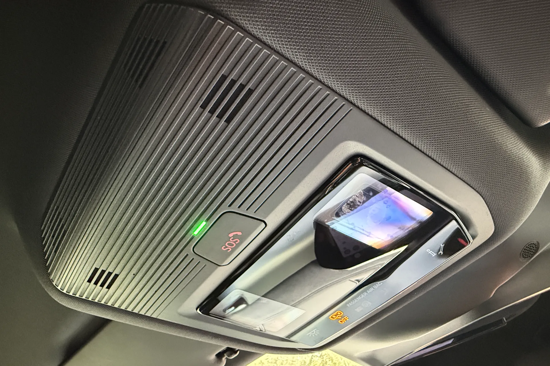 Audi Q3 thumbnail image number 22