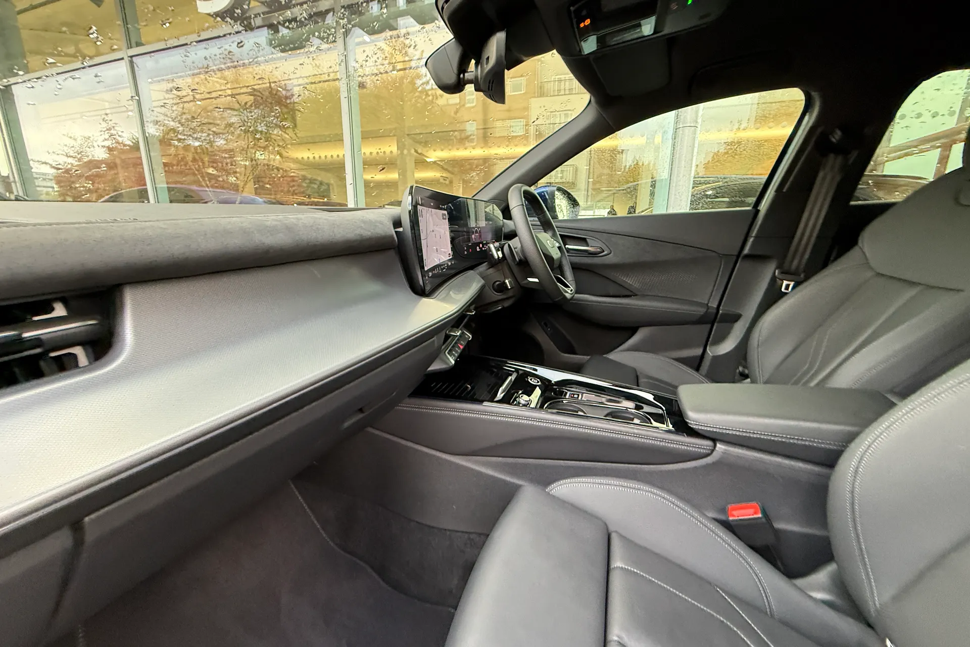 Audi Q3 thumbnail image number 44