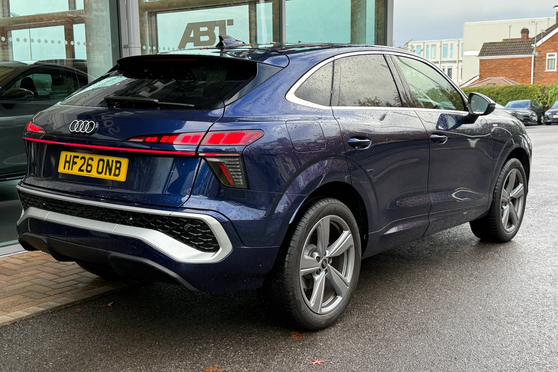 Audi Q3 thumbnail image number 49