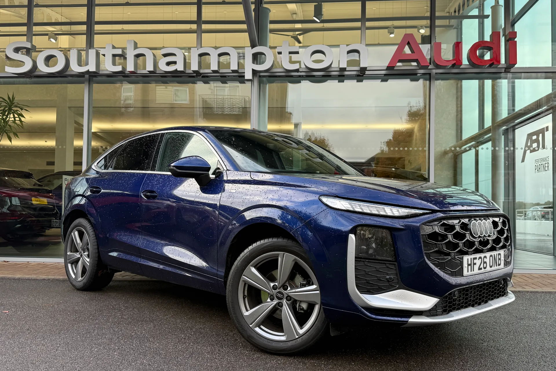 Audi Q3 thumbnail image number 51