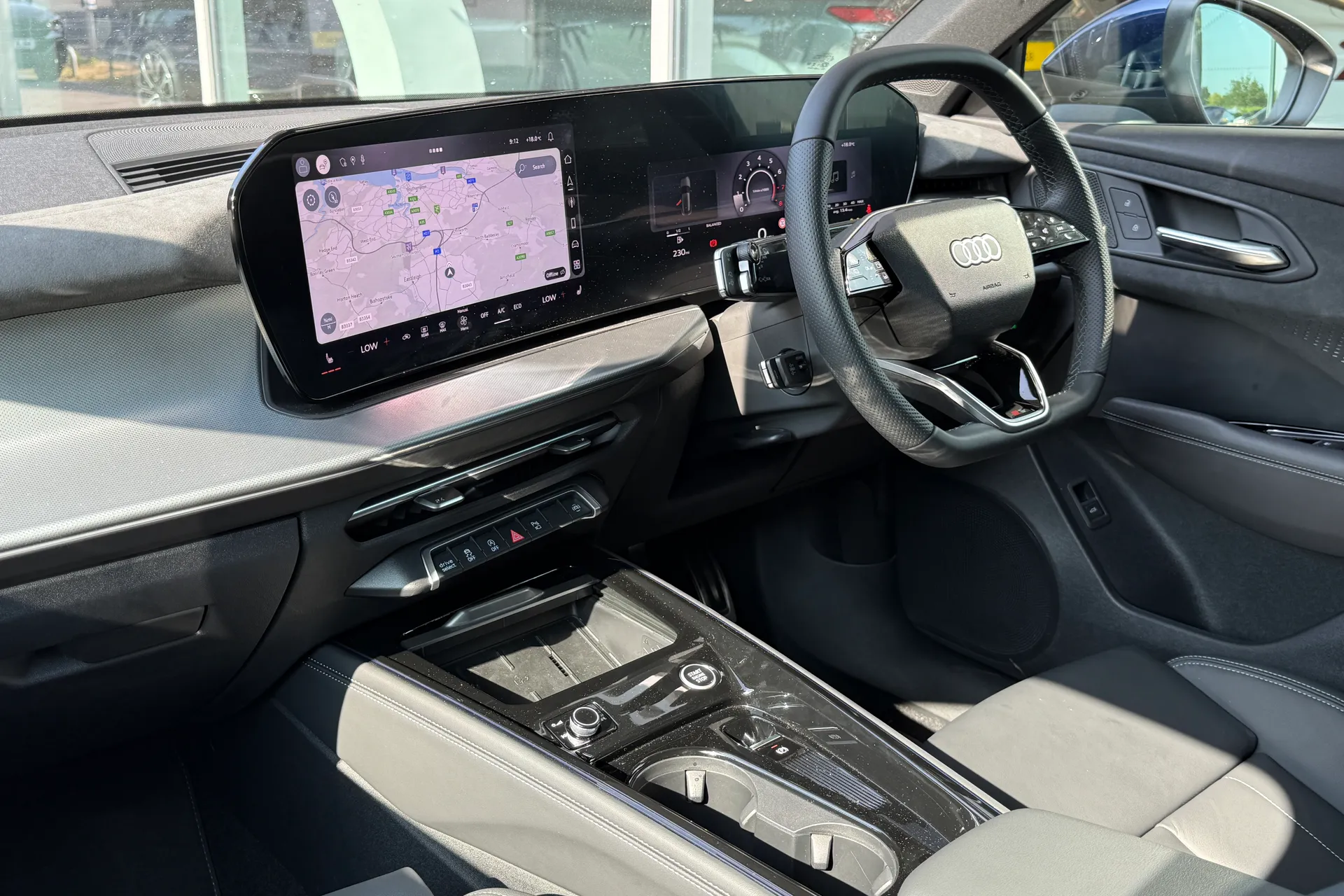 Audi Q3 thumbnail image number 48