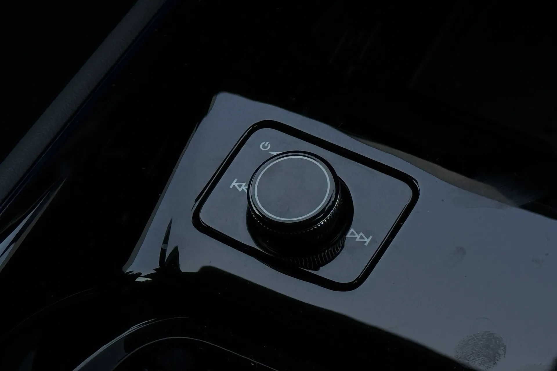 Audi Q3 thumbnail image number 22