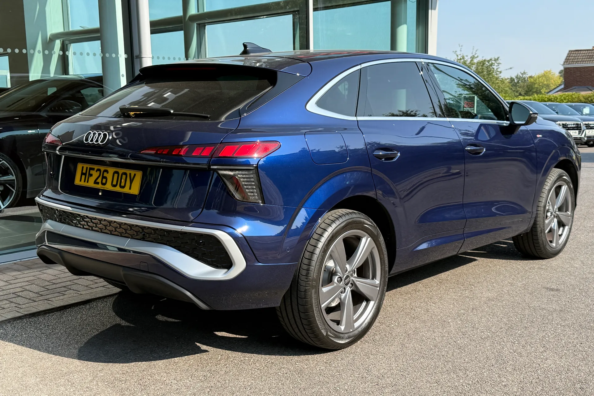 Audi Q3 thumbnail image number 54