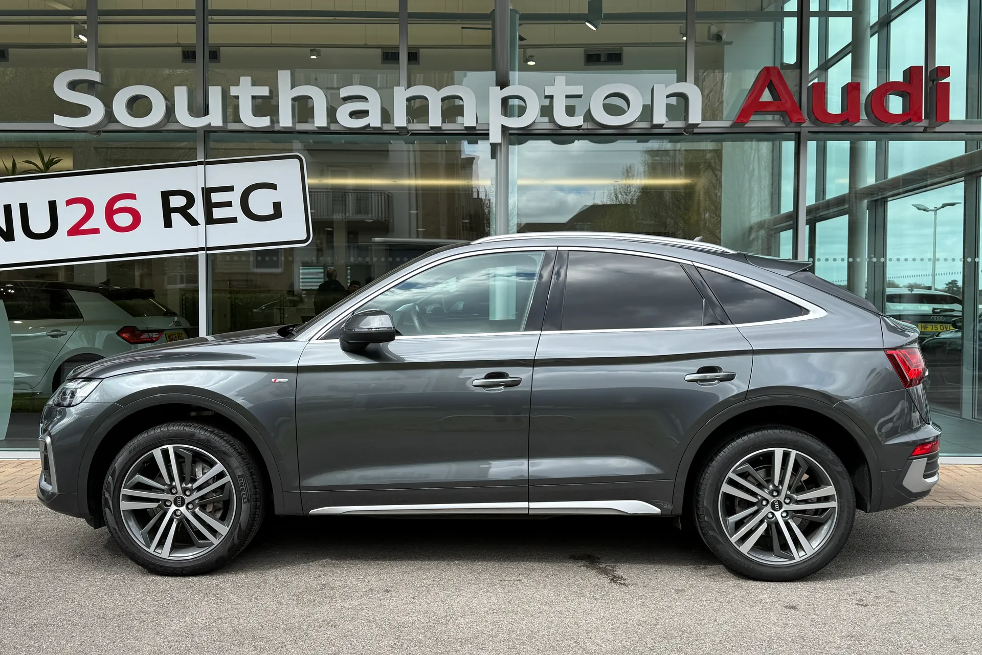 Audi Q5 thumbnail image number 59