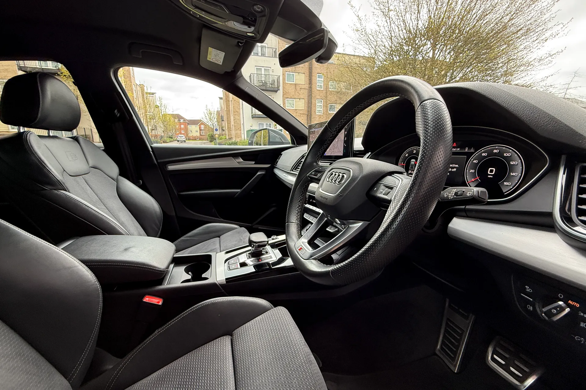 Audi Q5 thumbnail image number 11