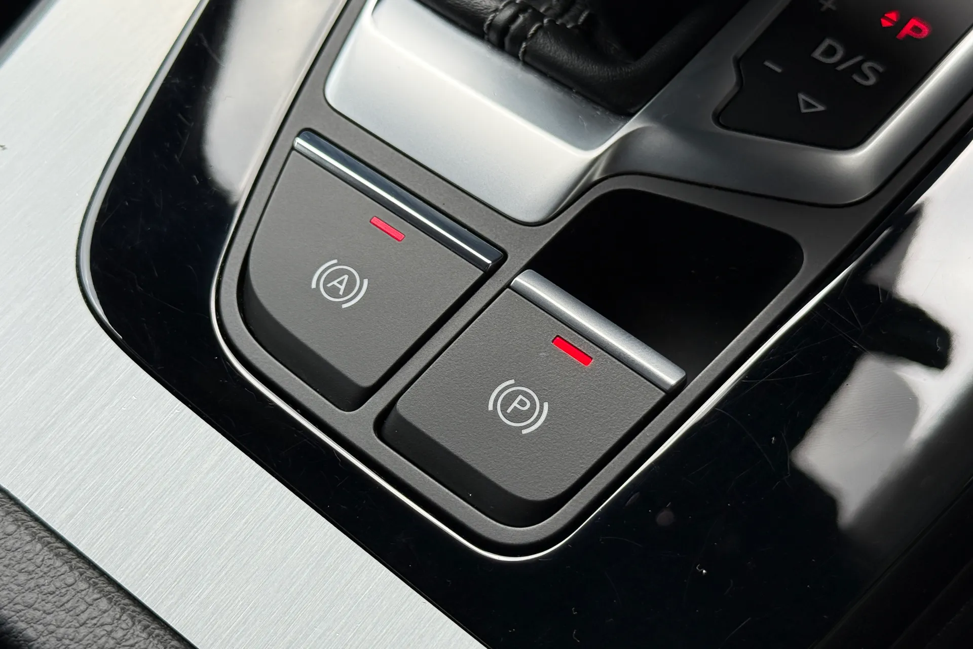 Audi Q5 thumbnail image number 25