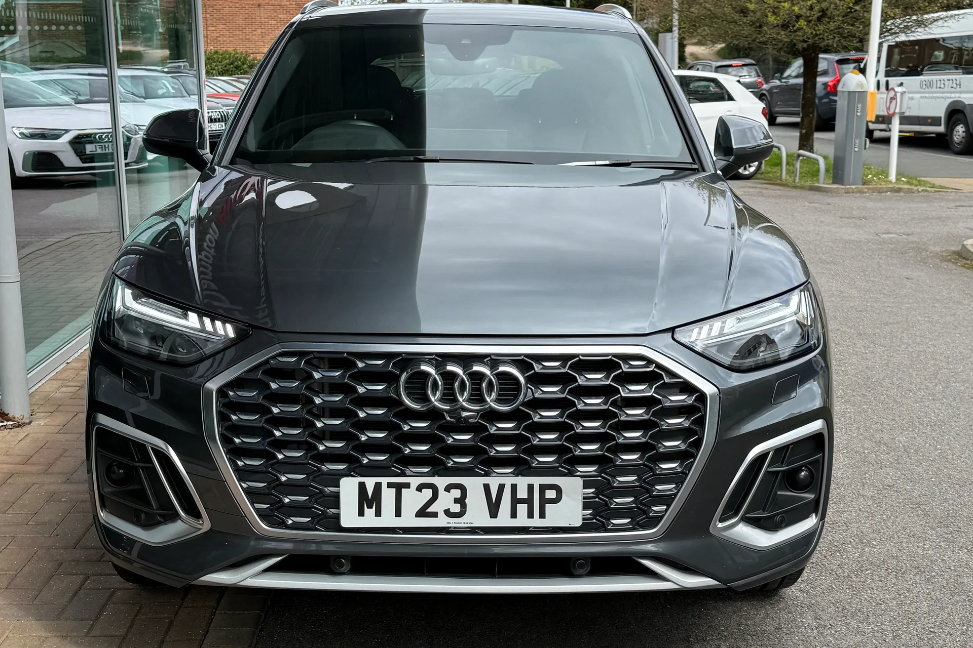 Audi Q5 thumbnail image number 61