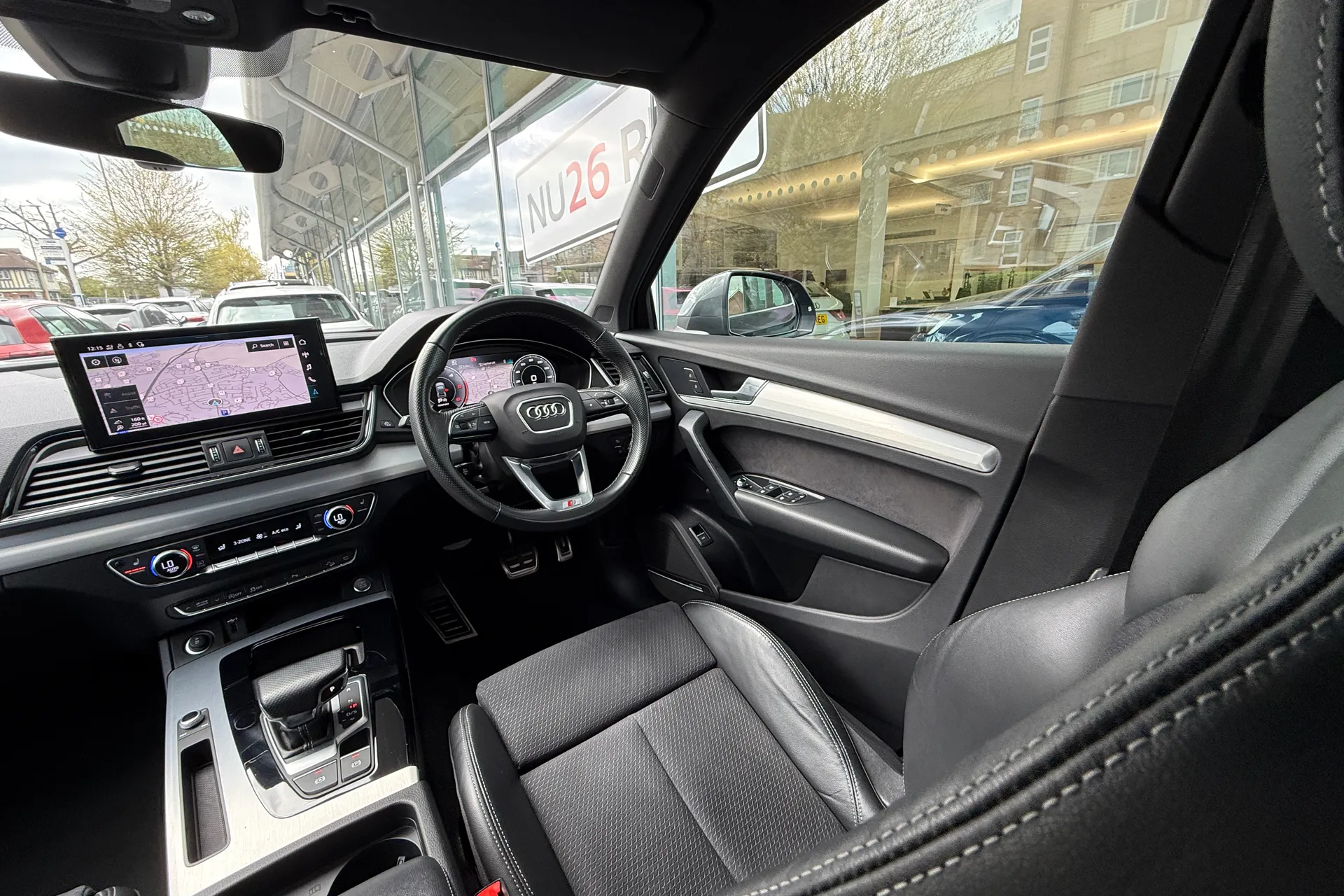 Audi Q5 thumbnail image number 46