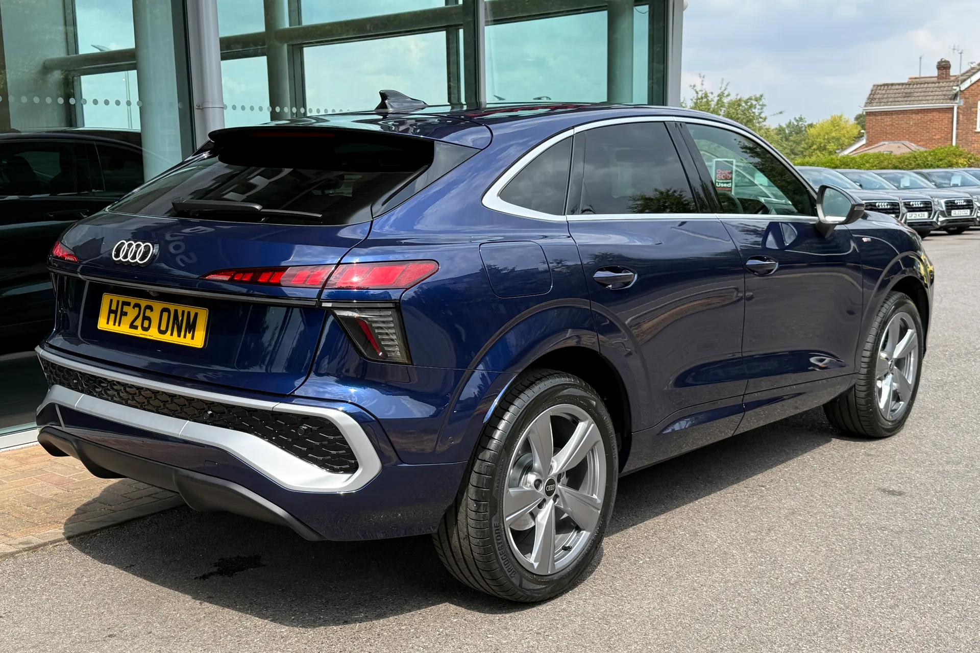Audi Q3 thumbnail image number 56