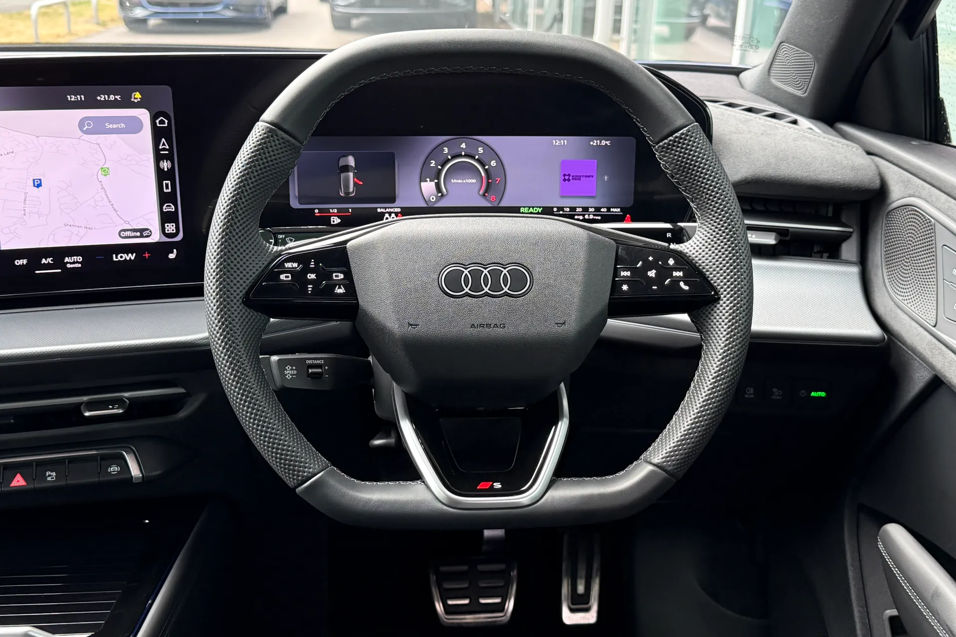 Audi Q3 thumbnail image number 38