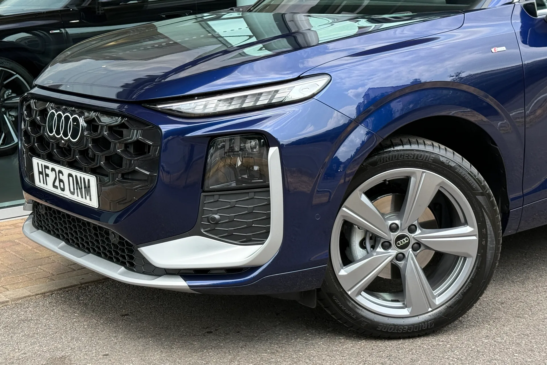 Audi Q3 thumbnail image number 53