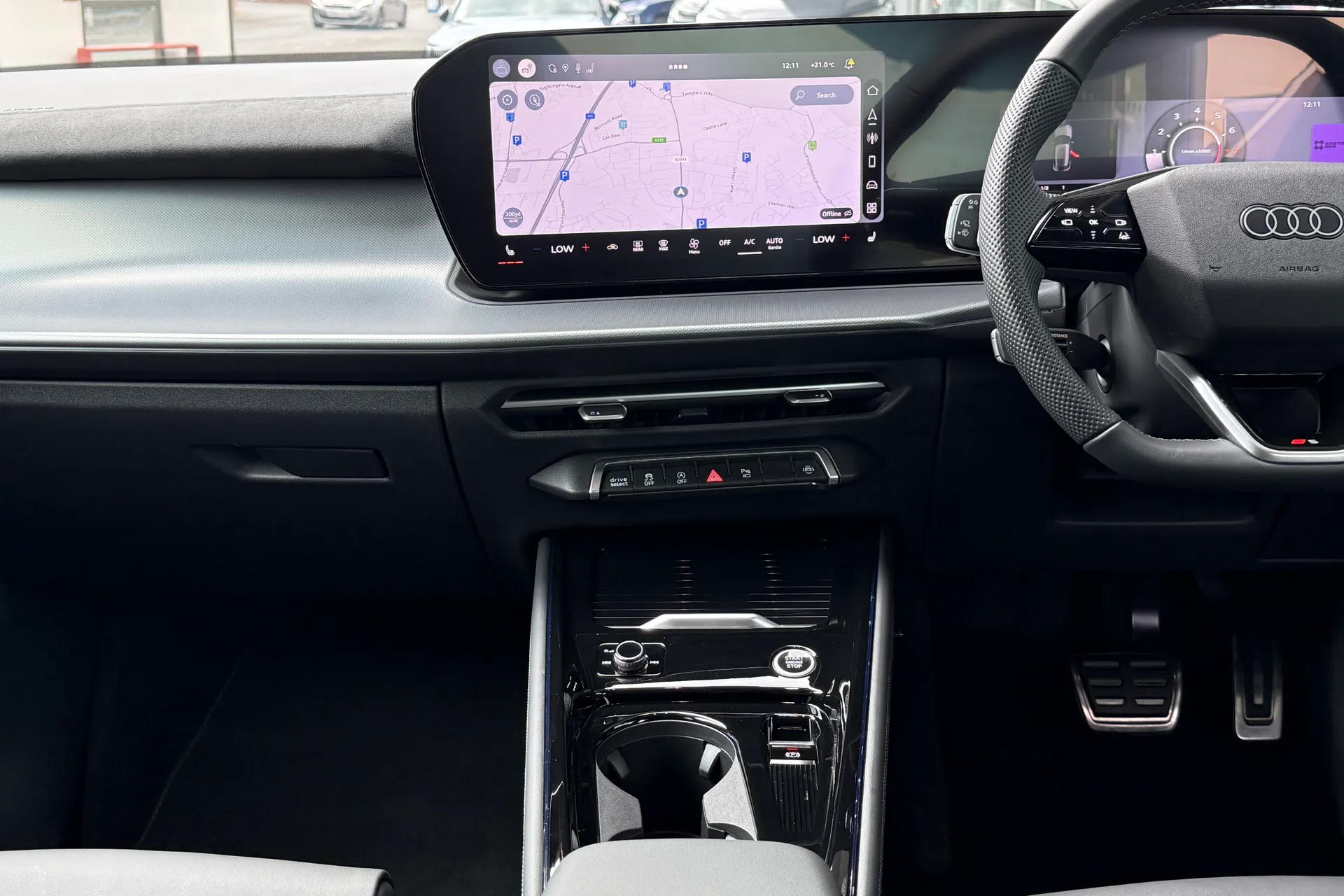 Audi Q3 thumbnail image number 37
