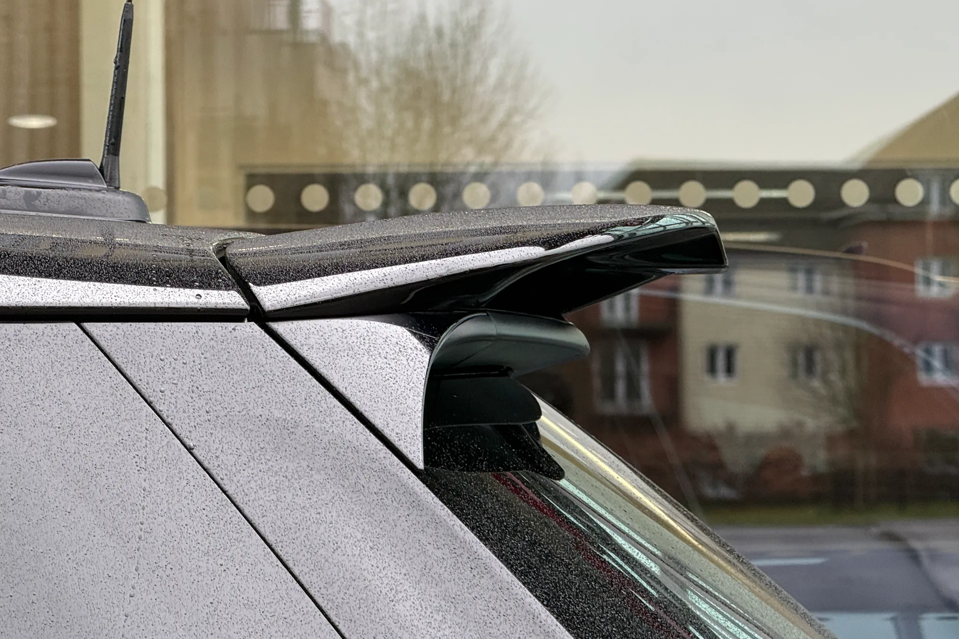 MINI HATCHBACK thumbnail image number 48