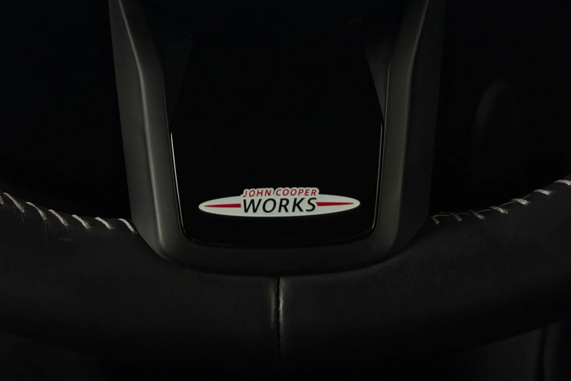 MINI HATCHBACK thumbnail image number 20