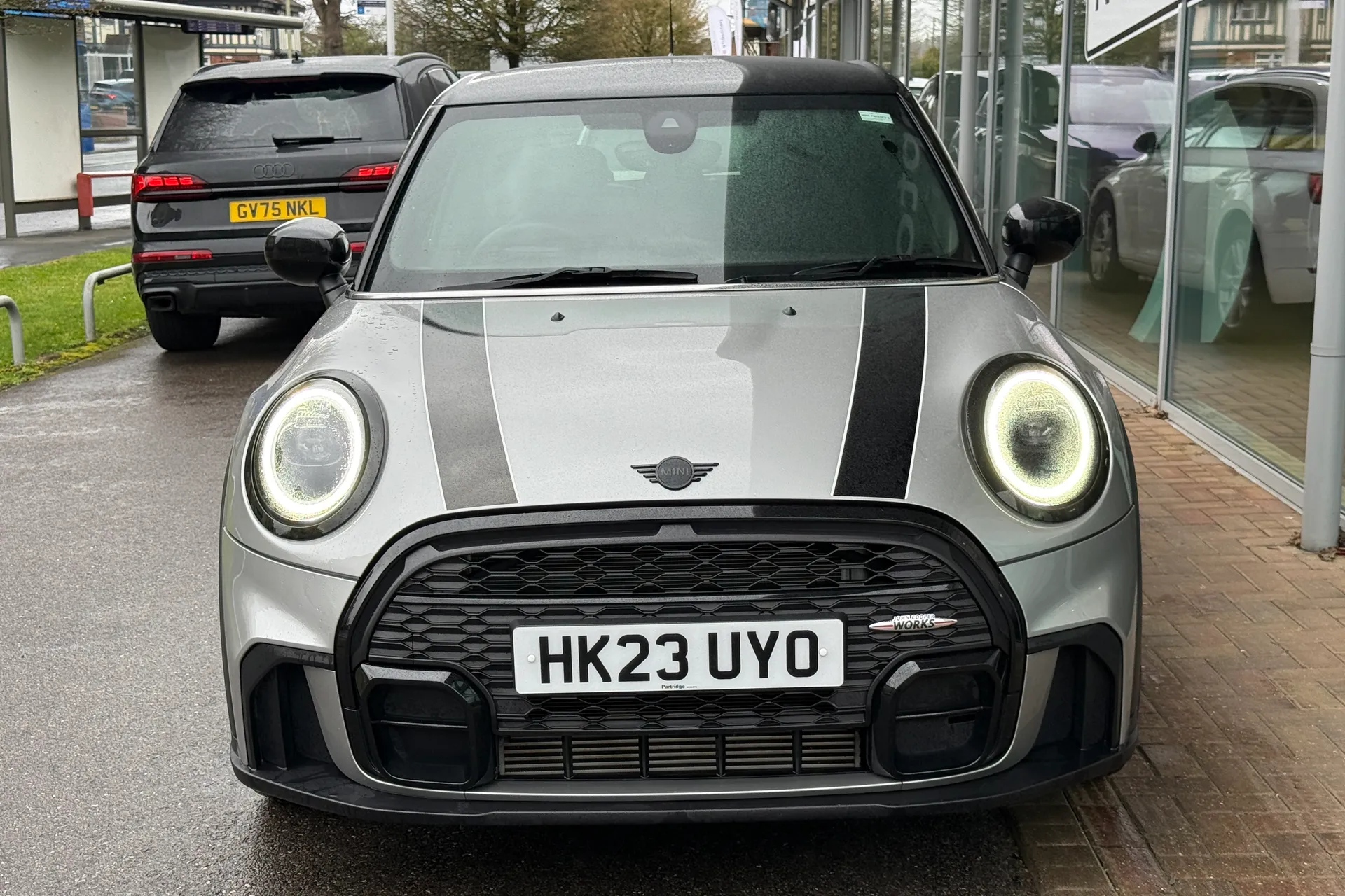 MINI HATCHBACK thumbnail image number 56