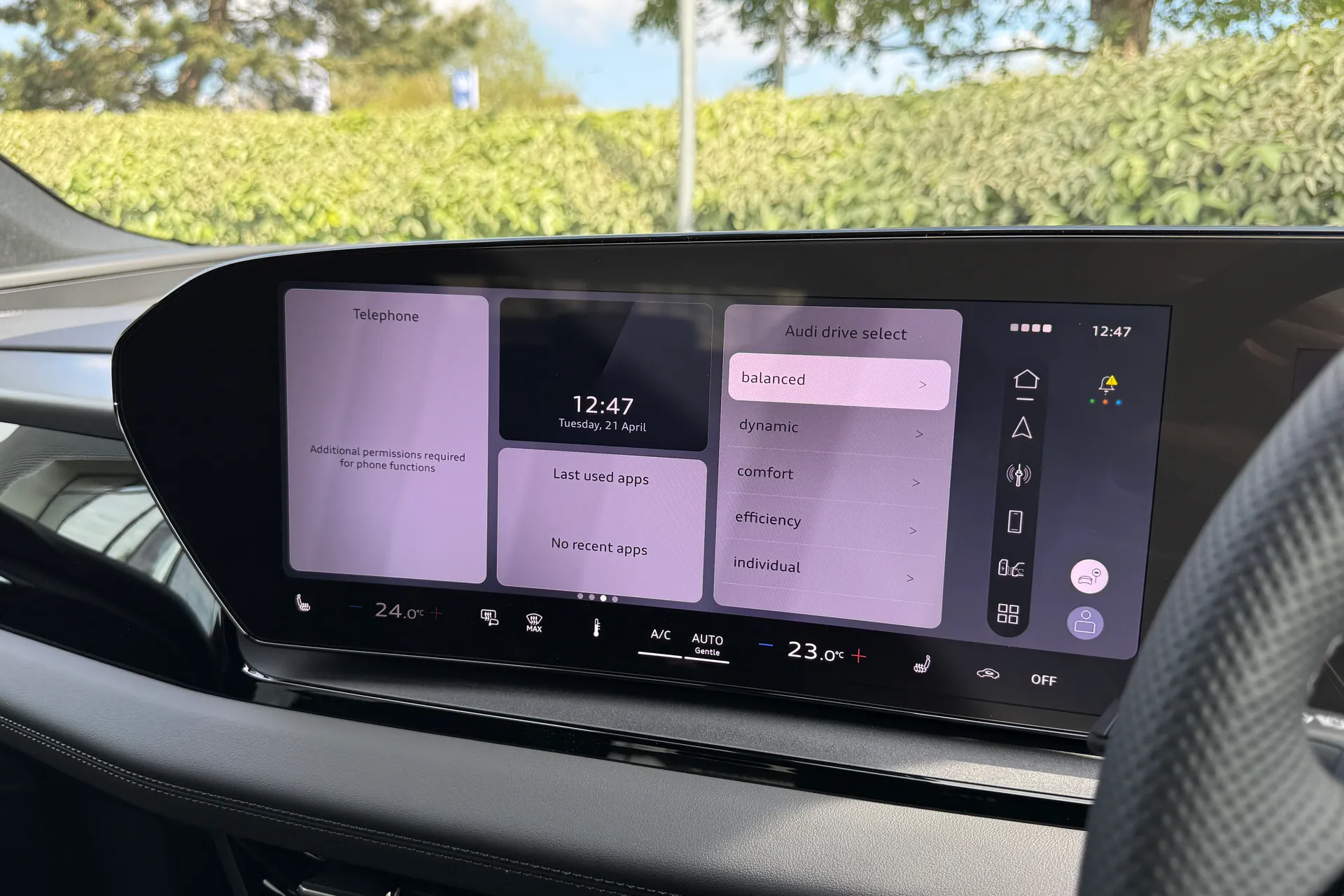 Audi Q6 e-tron thumbnail image number 6