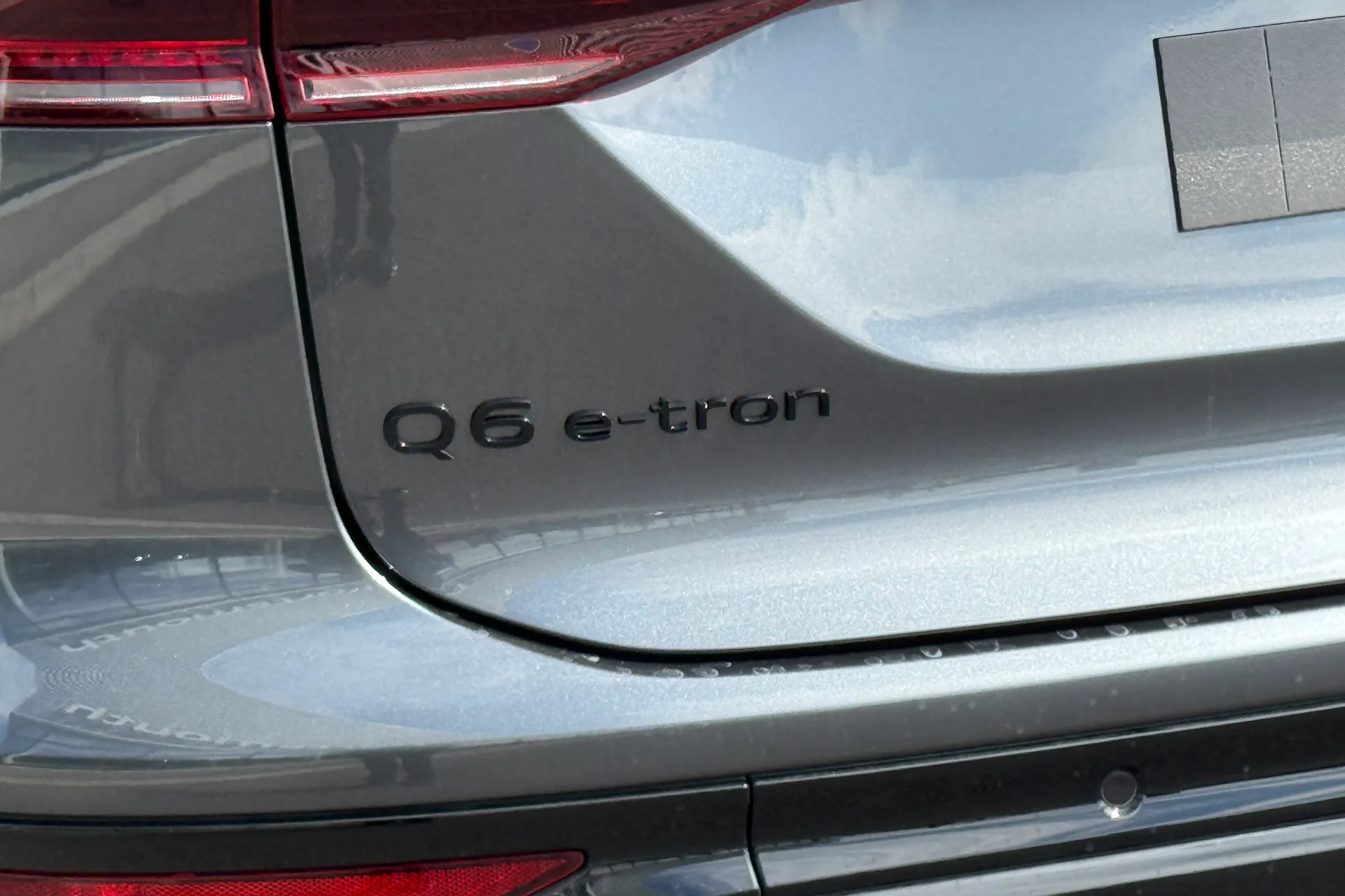 Audi Q6 e-tron thumbnail image number 31