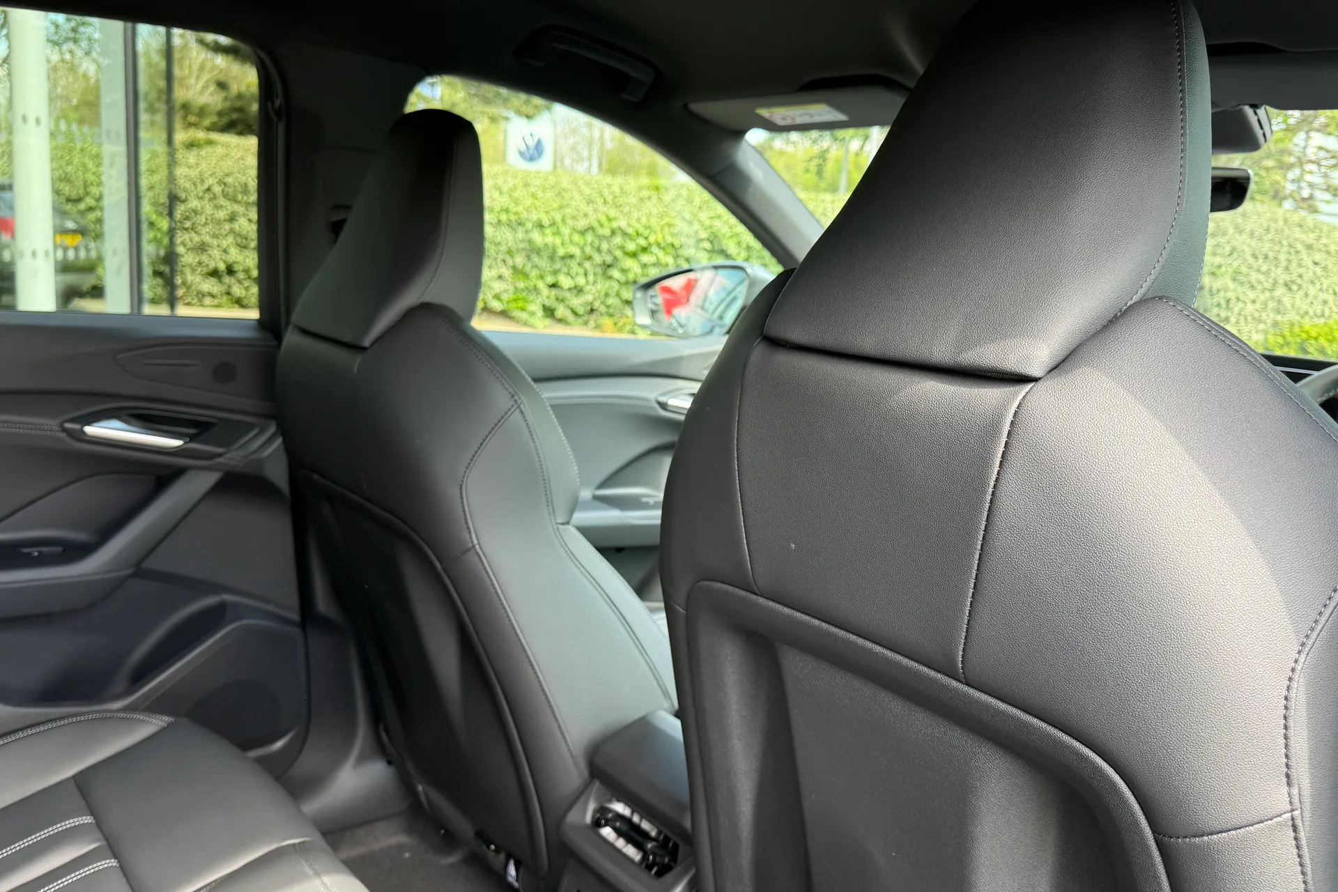 Audi Q6 e-tron thumbnail image number 26