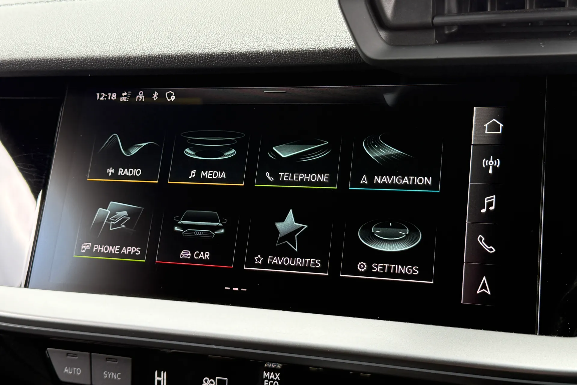 Audi A3 thumbnail image number 14